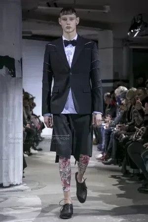 Comme des Garcons Comme Des Garcons Cut-out Black Blazer, Size M Size US M / EU 48-50 / 2 - 2 Thumbnail