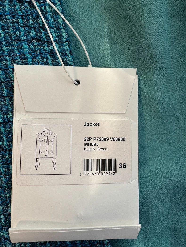 Chanel Chanel 22 early spring coats Nextarrow-2505 Size XS / US 0-2 / IT 36-38 - 8 Thumbnail