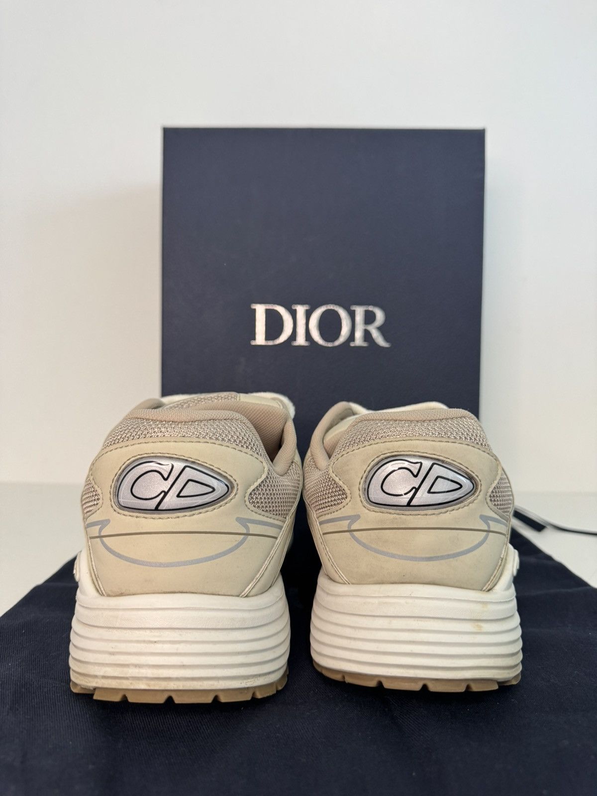 Dior Dior B30 Beige CD Logo Sneakers SZ 11/44 Gently Worn Size US 11 / EU 44 - 4 Thumbnail