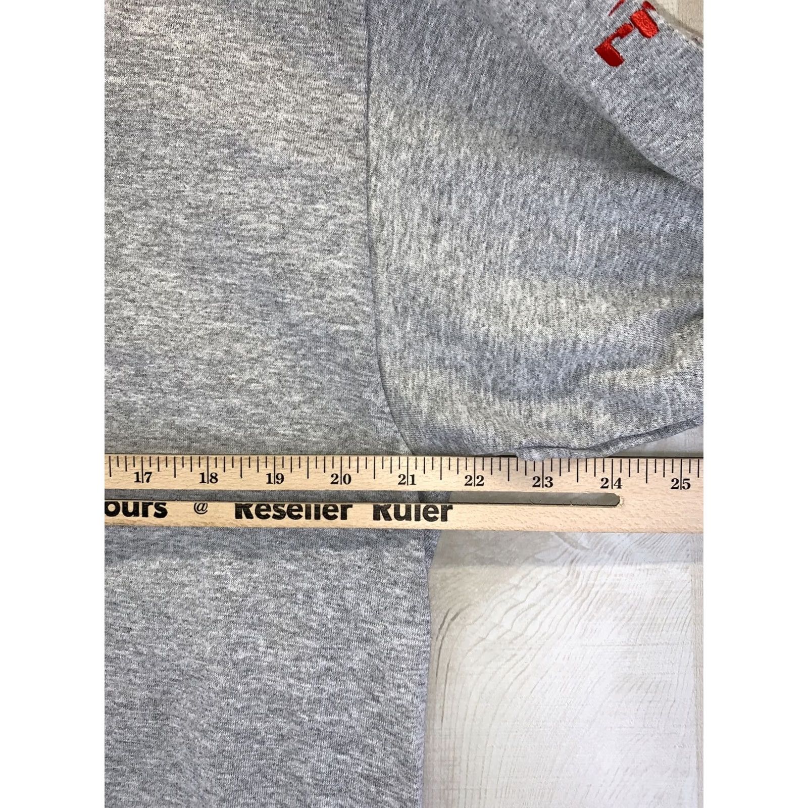 Red Wing VINTAGE Rival 90s Ringer Shirt Mens Short Sleeve Crew Neck Embroidered Red Wings M Gray Size US M / EU 48-50 / 2 - 4 Thumbnail