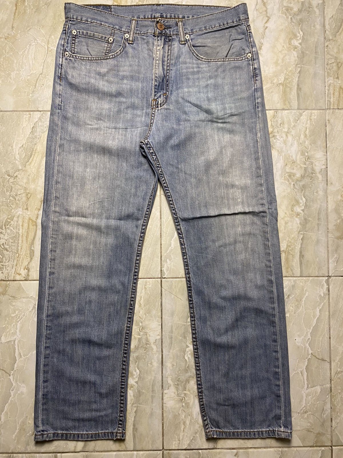 Levi's Light blue Levi’s distressed jean 505 Size US 34 / EU 50 - 3 Thumbnail