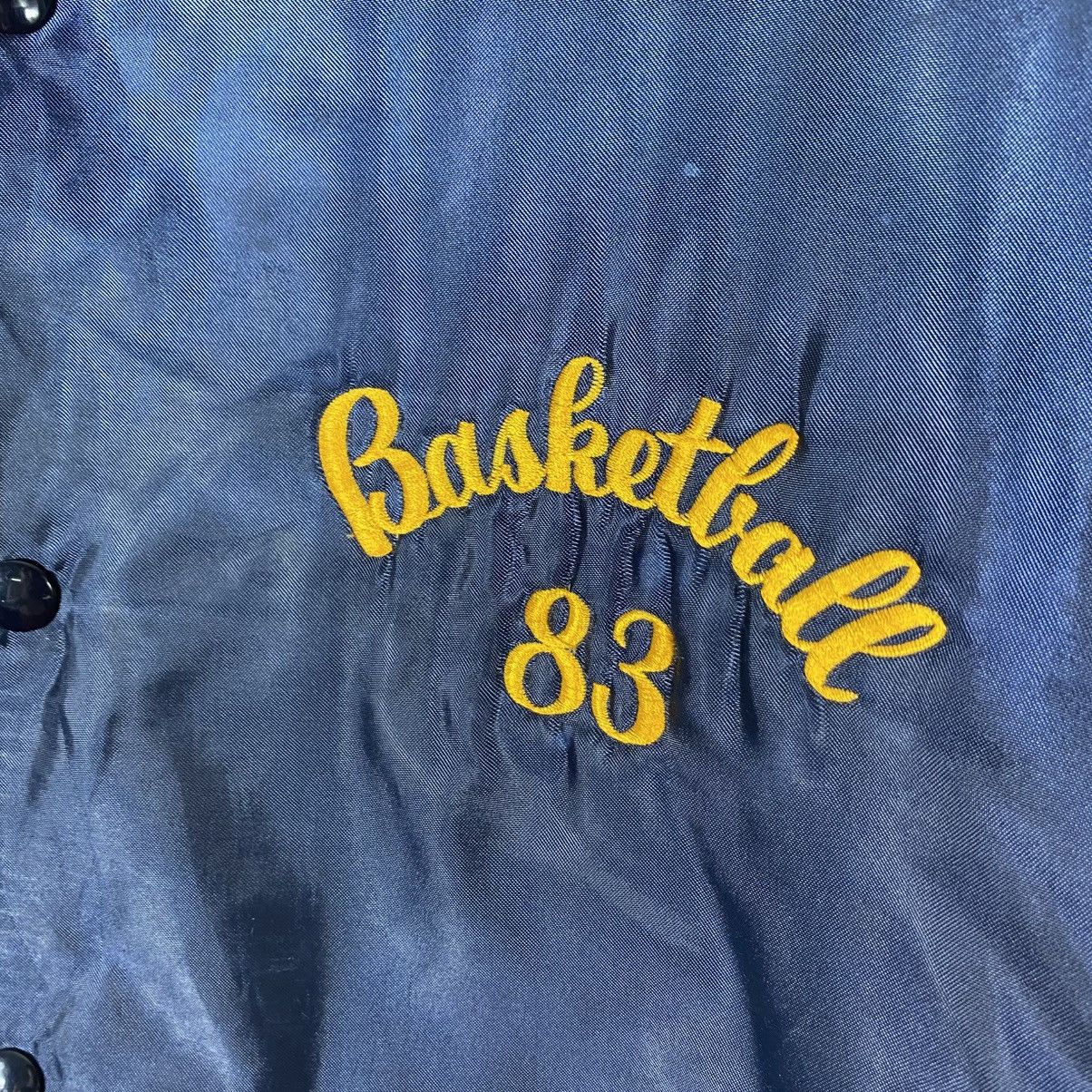 Vintage Vintage Basketball Triple Play Sporting Goods" Embroidered Size US M / EU 48-50 / 2 - 7 Thumbnail