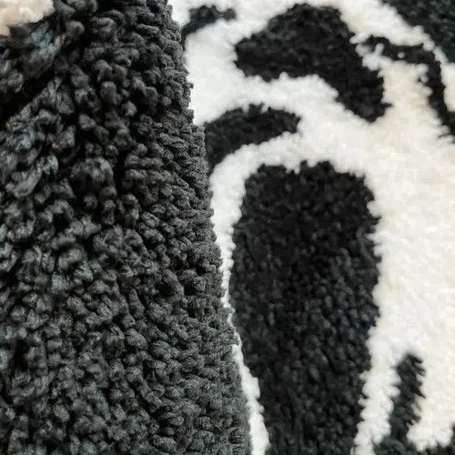 VIBE Hirasawa x Ryoko Cool Black Ghost Tufting Rug Size ONE SIZE - 6 Thumbnail