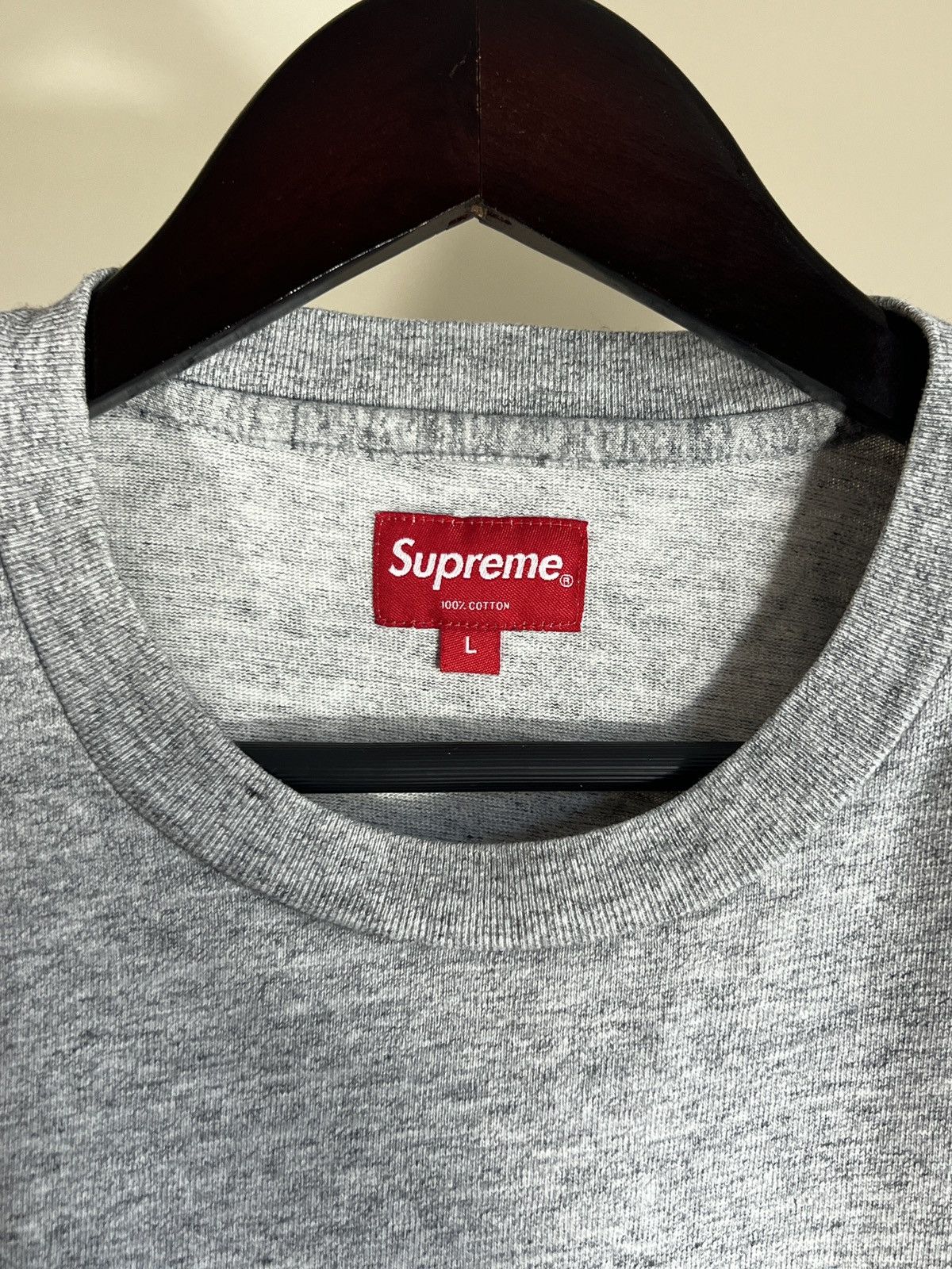 Supreme Supreme Grey Pocket Tee Size US L / EU 52-54 / 3 - 3 Thumbnail