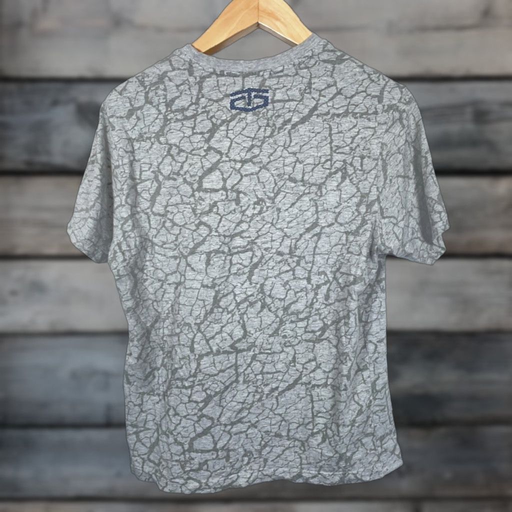 Tapout Tapout Logo T-Shirt Men's M Gray Cement MMA Y2K Style UFC Grunge Short Sleeve Crew Neck Cotton Jersey Retro Skull Tribal 2010s Size US M / EU 48-50 / 2 - 1 Thumbnail