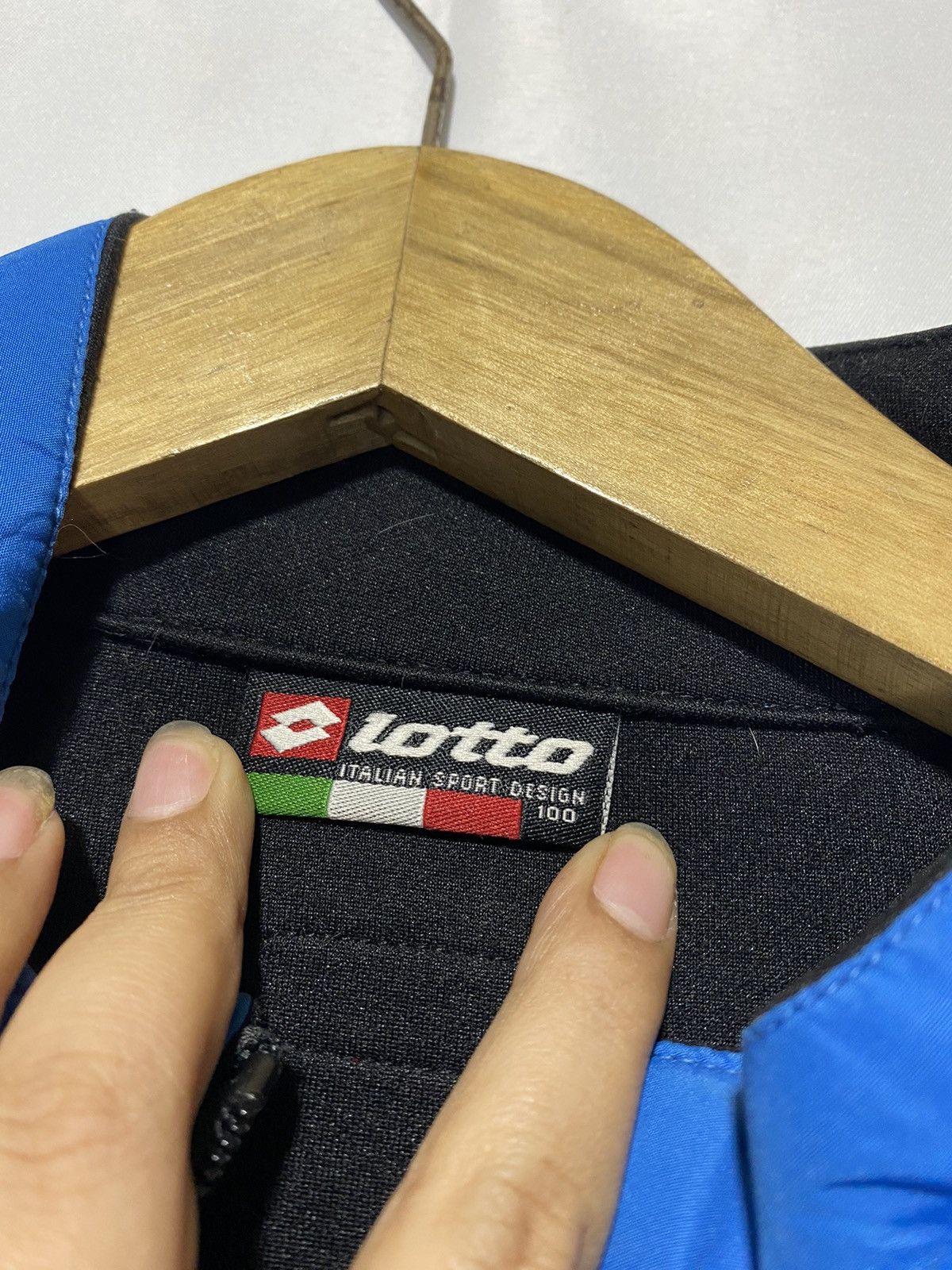Lotto Sport × Vintage Vintage Lotto Italian Tracktop Size US M / EU 48-50 / 2 - 2 Thumbnail