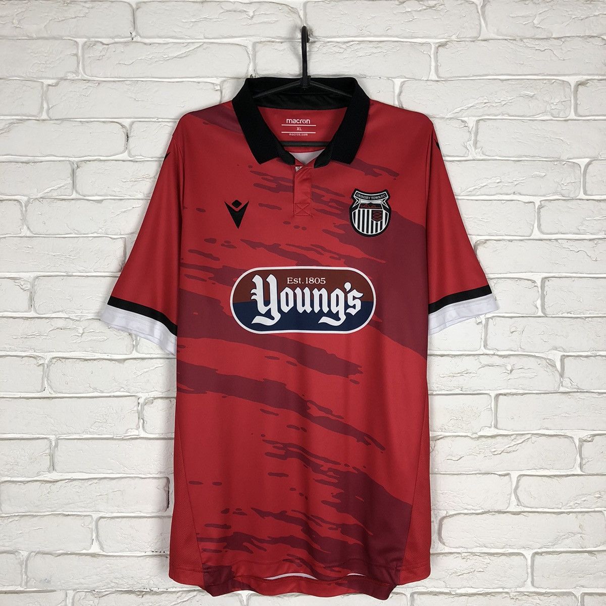 Grimsby Town 2021 2022 third soccer jersey