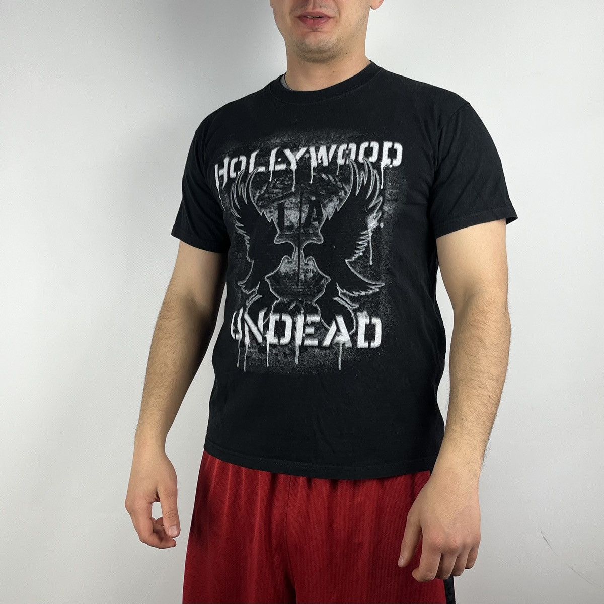 Band Tees Hollywood undead Tshirt rock size Medium Size US M / EU 48-50 / 2 - 1 Thumbnail