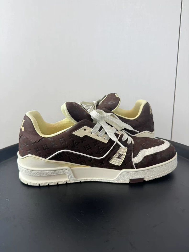 Louis Vuitton Louis Vuitton Tyler co-branded brown presbyopic trainer sn Size US 9 / EU 42 - 2 Thumbnail