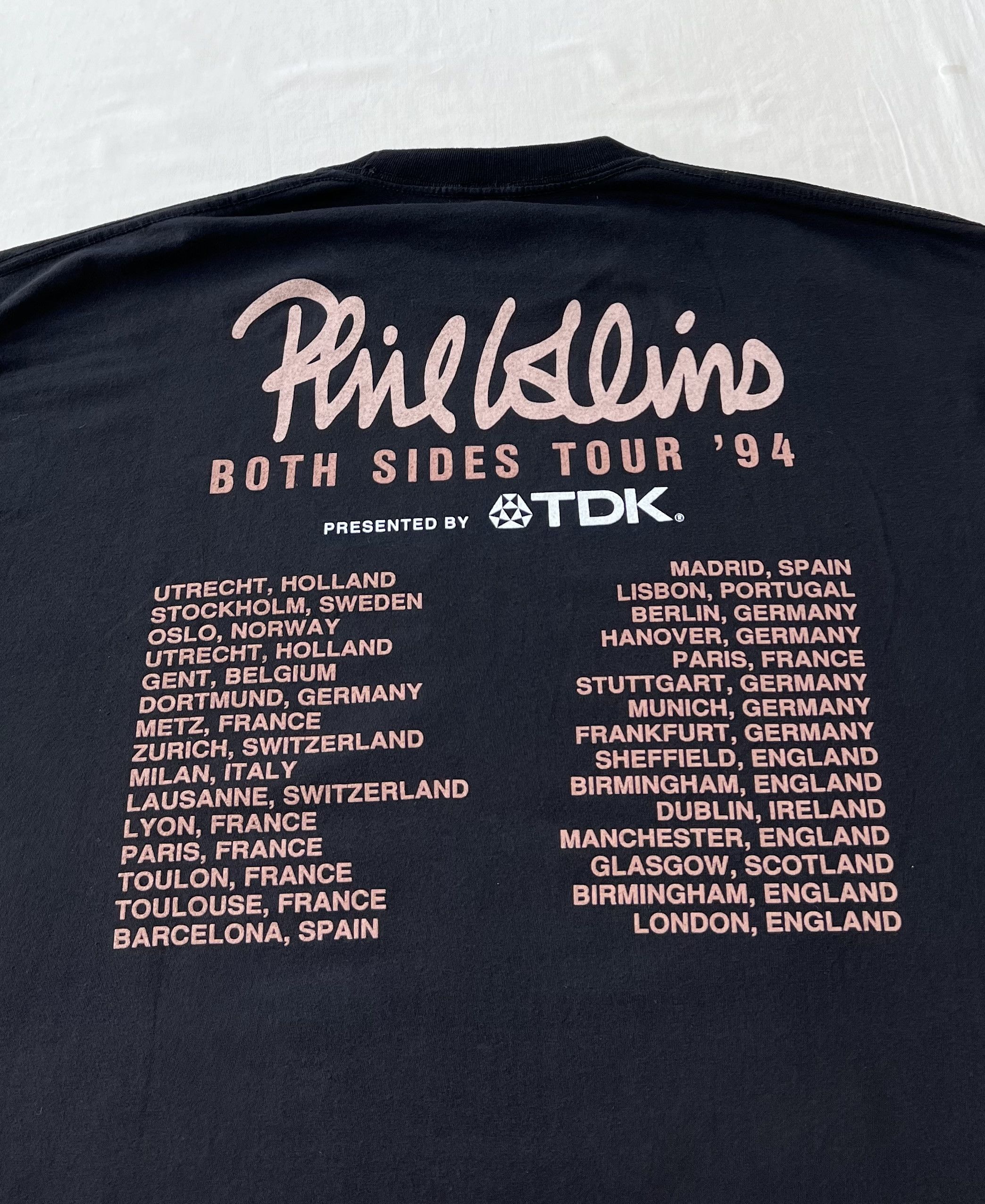 Band Tees Vintage 1994 Phil Collins Both Sides Tour TDK T-shirt Size US XL / EU 56 / 4 - 12 Thumbnail