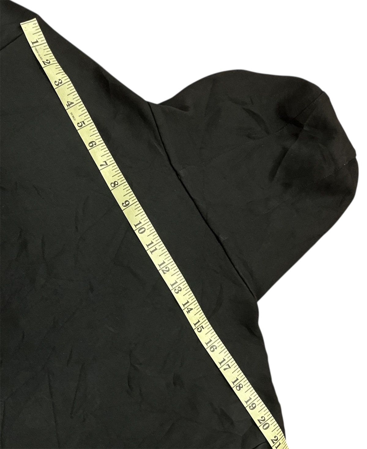 Prada BLACK PRADA EMBOSSED LOGO HODDIE Size M / US 6-8 / IT 42-44 - 8 Thumbnail