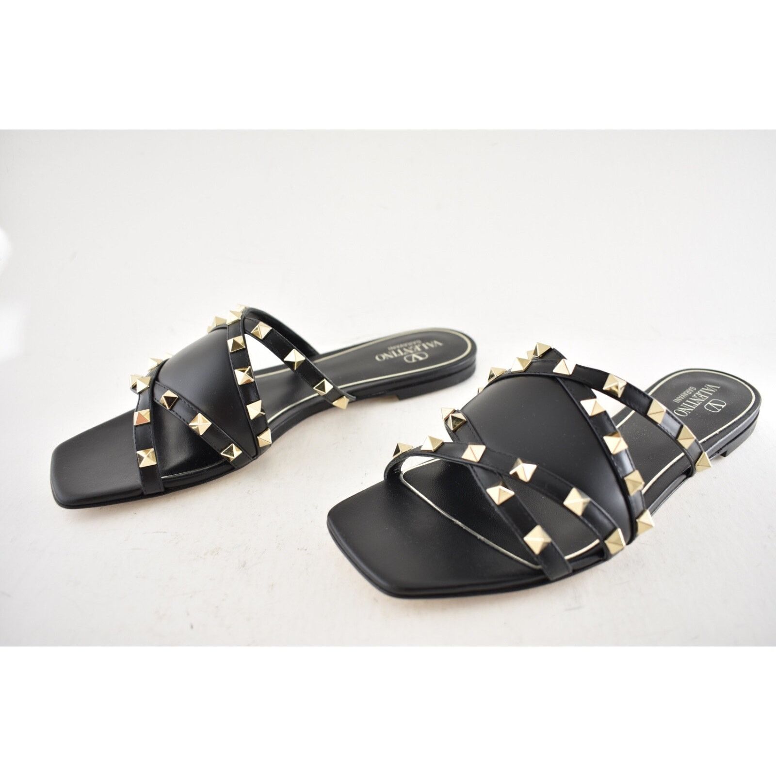 Valentino Valentino Rockstud Crisscross Strap Leather Black Slip On Size US 10 / IT 40 - 14 Thumbnail