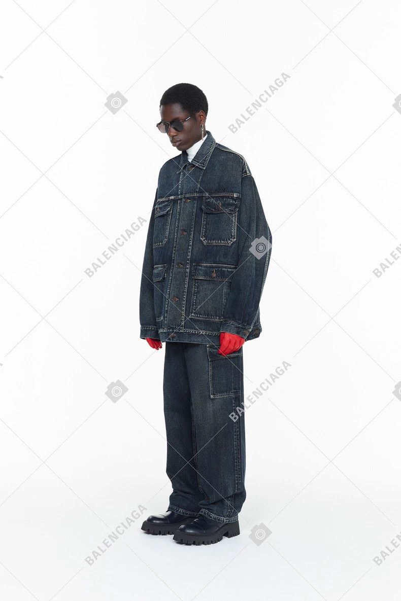Balenciaga Balenciaga FW20 24/7 NEWS NEWS embroidered logo denim jacke Size US S / EU 44-46 / 1 - 8 Thumbnail