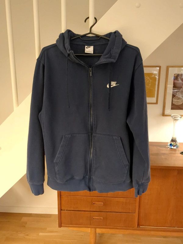 Nike Nike Zip Hoodie – Dark Blue & in Great Condition! Size US M / EU 48-50 / 2 - 1 Thumbnail