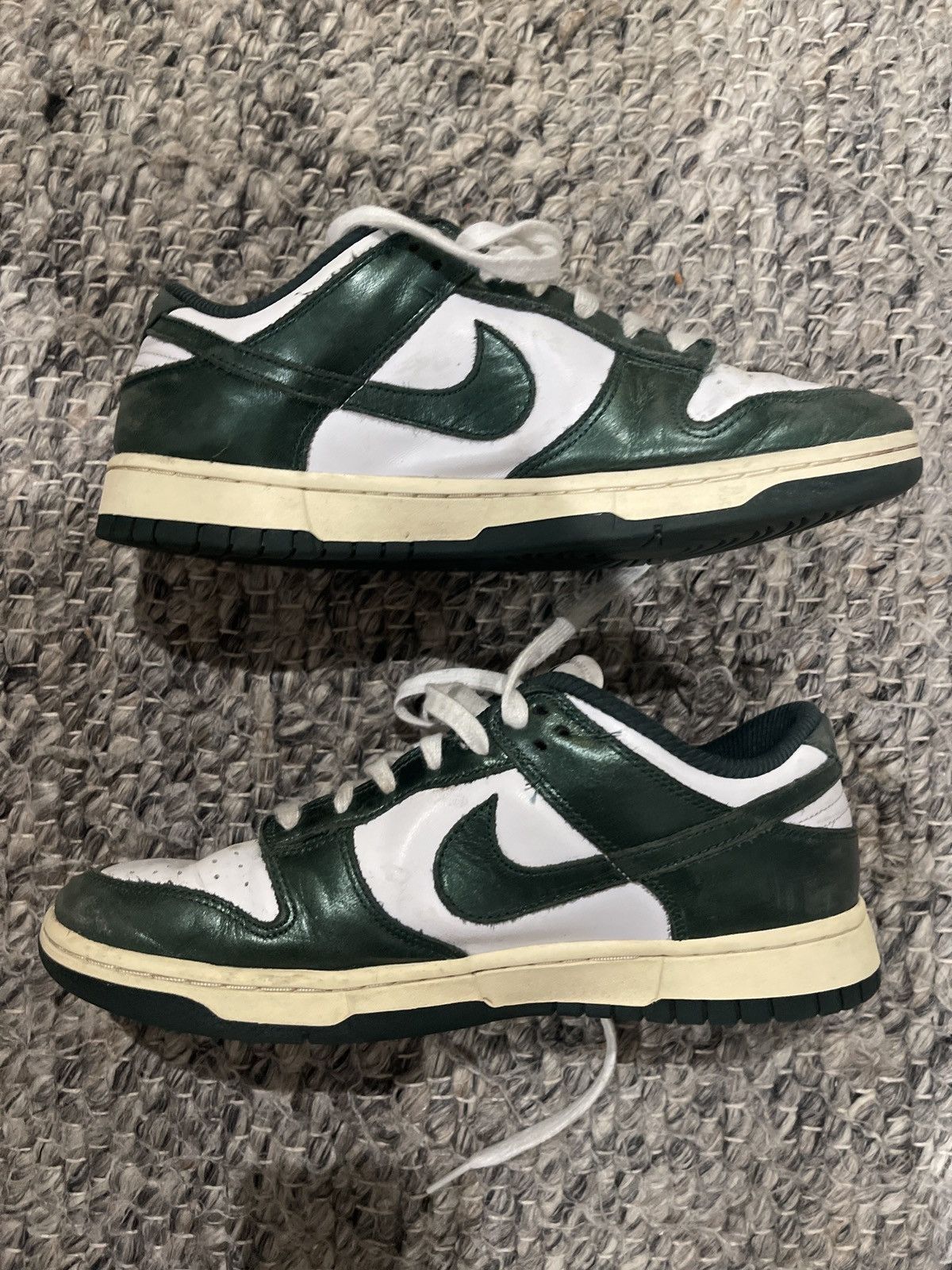 Nike Nike Dunk Low Vintage Green Size US 10.5 / IT 40.5 - 2 Thumbnail