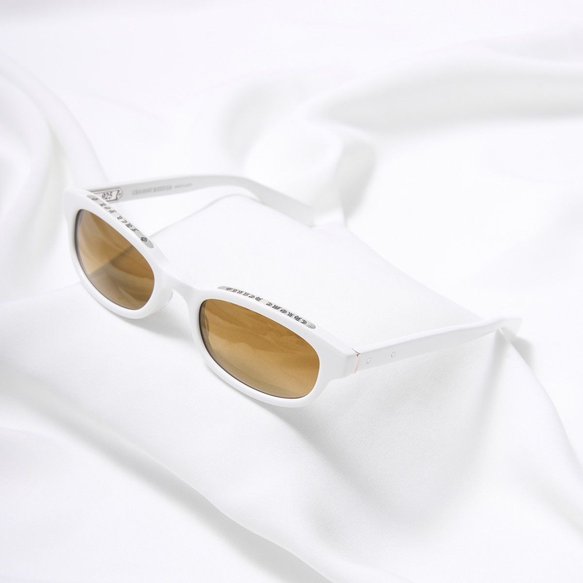 Chrome Hearts CHROME HEARTS LOWRIDER 52 WHITE SUNGLASSES Size ONE SIZE - 1 Thumbnail