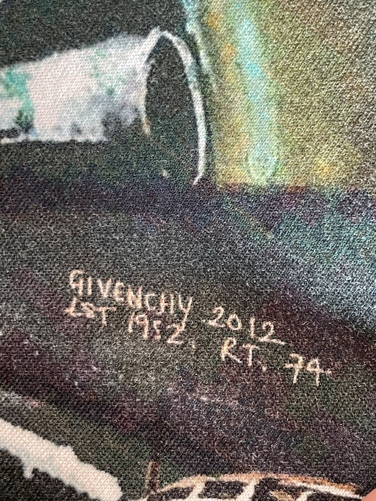 Givenchy Givenchy Air Plane T-shirt Size US XL / EU 56 / 4 - 7 Thumbnail