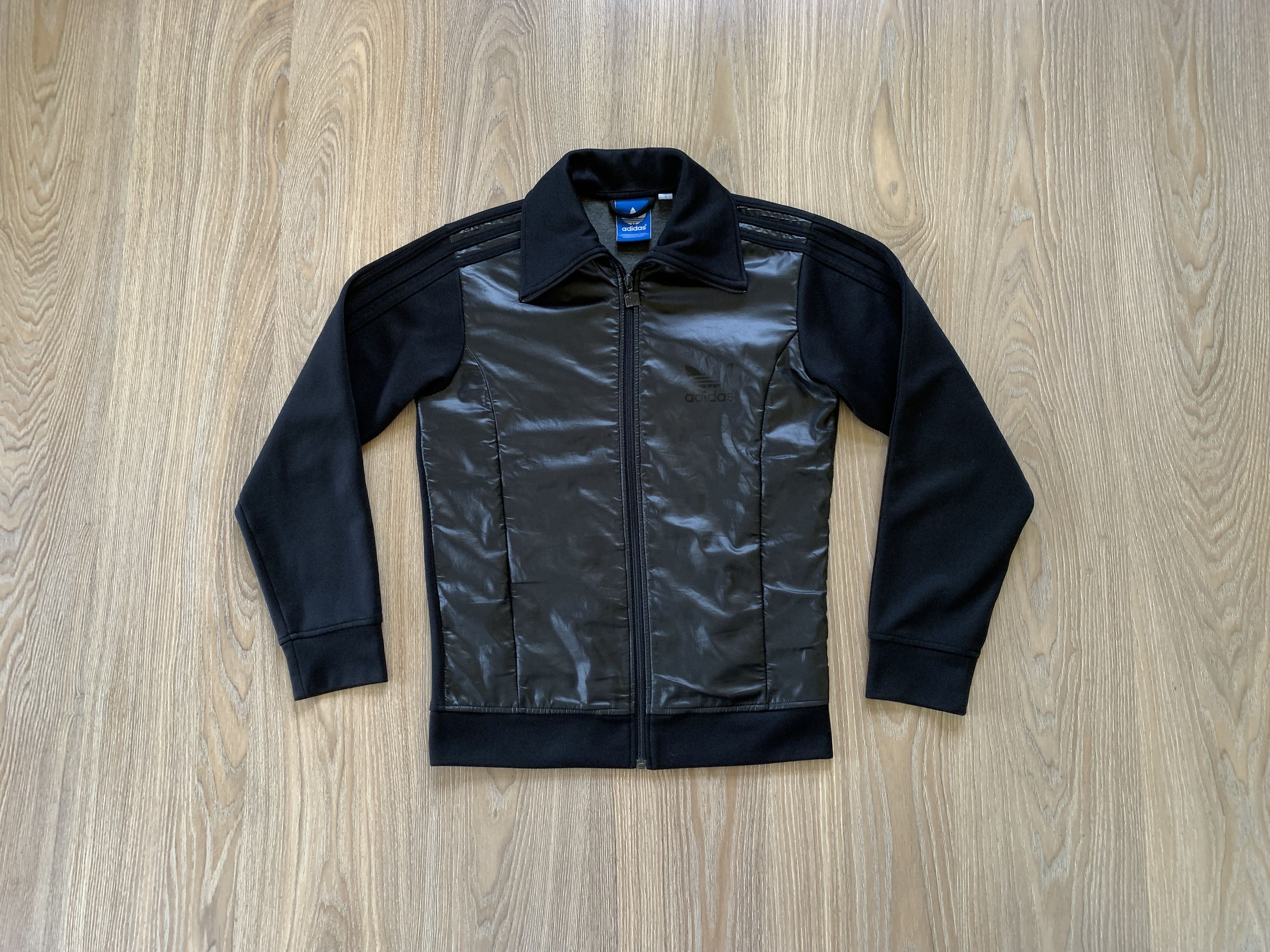 Adidas Womens Adidas Originals Black Track Jacket Full Zip Size S / US 4 / IT 40 - 1 Thumbnail