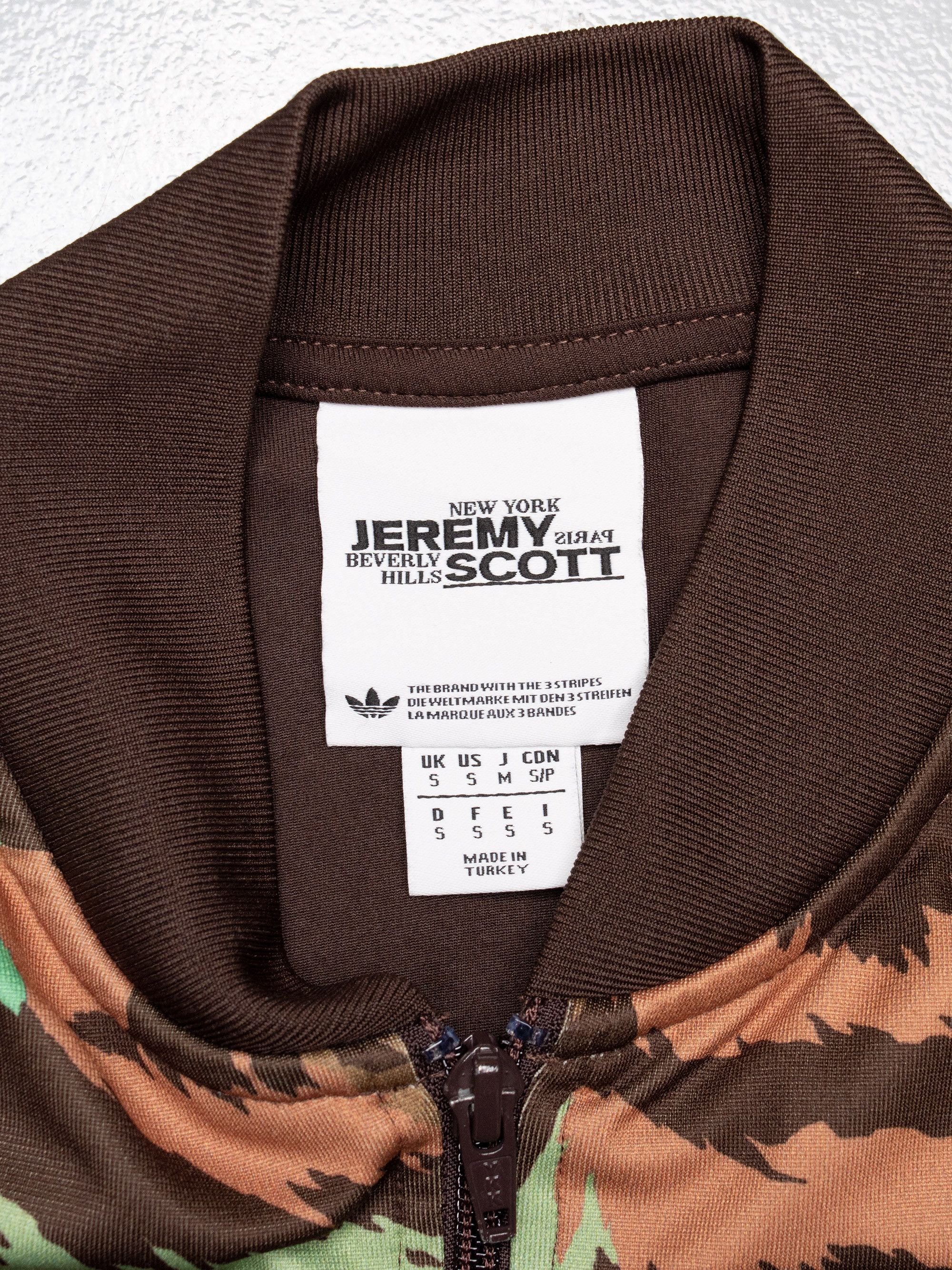 Adidas × Jeremy Scott adidas x Jeremy Scott A/W 2015 JS Fisherman Track Top Size US S / EU 44-46 / 1 - 4 Thumbnail