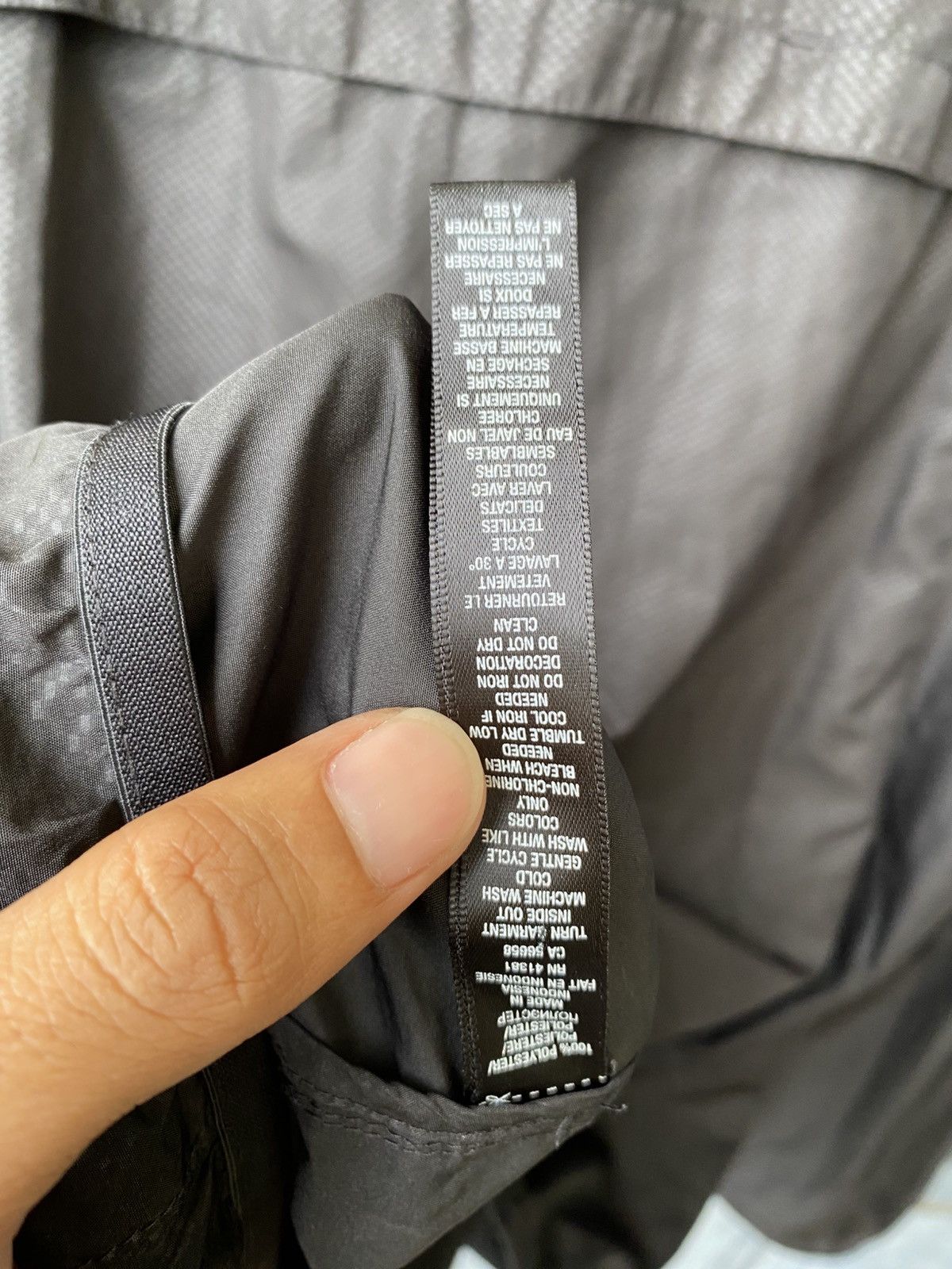 RLX Ralph Lauren RLX Ralph Lauren Light Jacket Techwear Windbreaker Sport Size US L / EU 52-54 / 3 - 16 Thumbnail