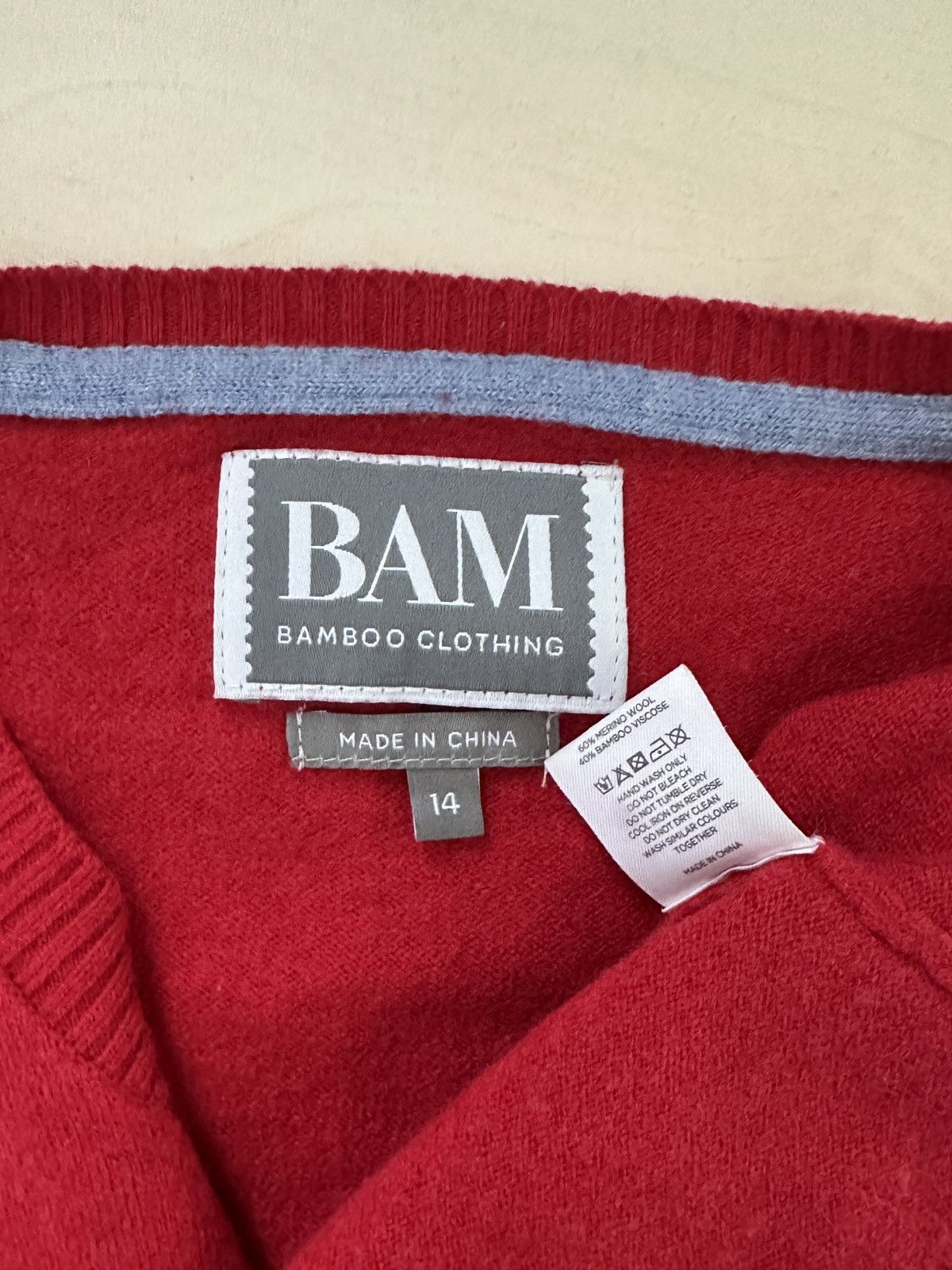 Vintage Cute Babydoll Vintage 90s Wool Red Knit Cardigan Size L / US 10 / IT 46 - 7 Thumbnail