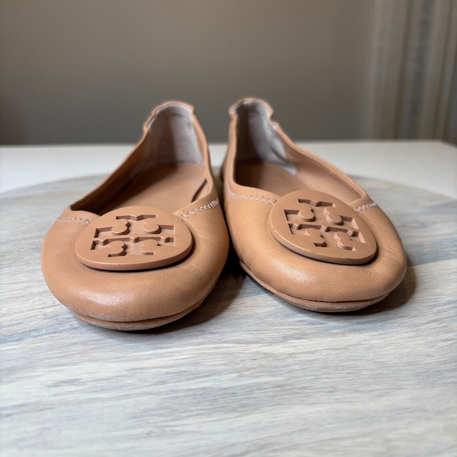 Tory Burch Tory Burch Women's Minnie Travel Tan Leather US Size 7.5 Size US 7.5 / IT 37.5 - 5 Thumbnail