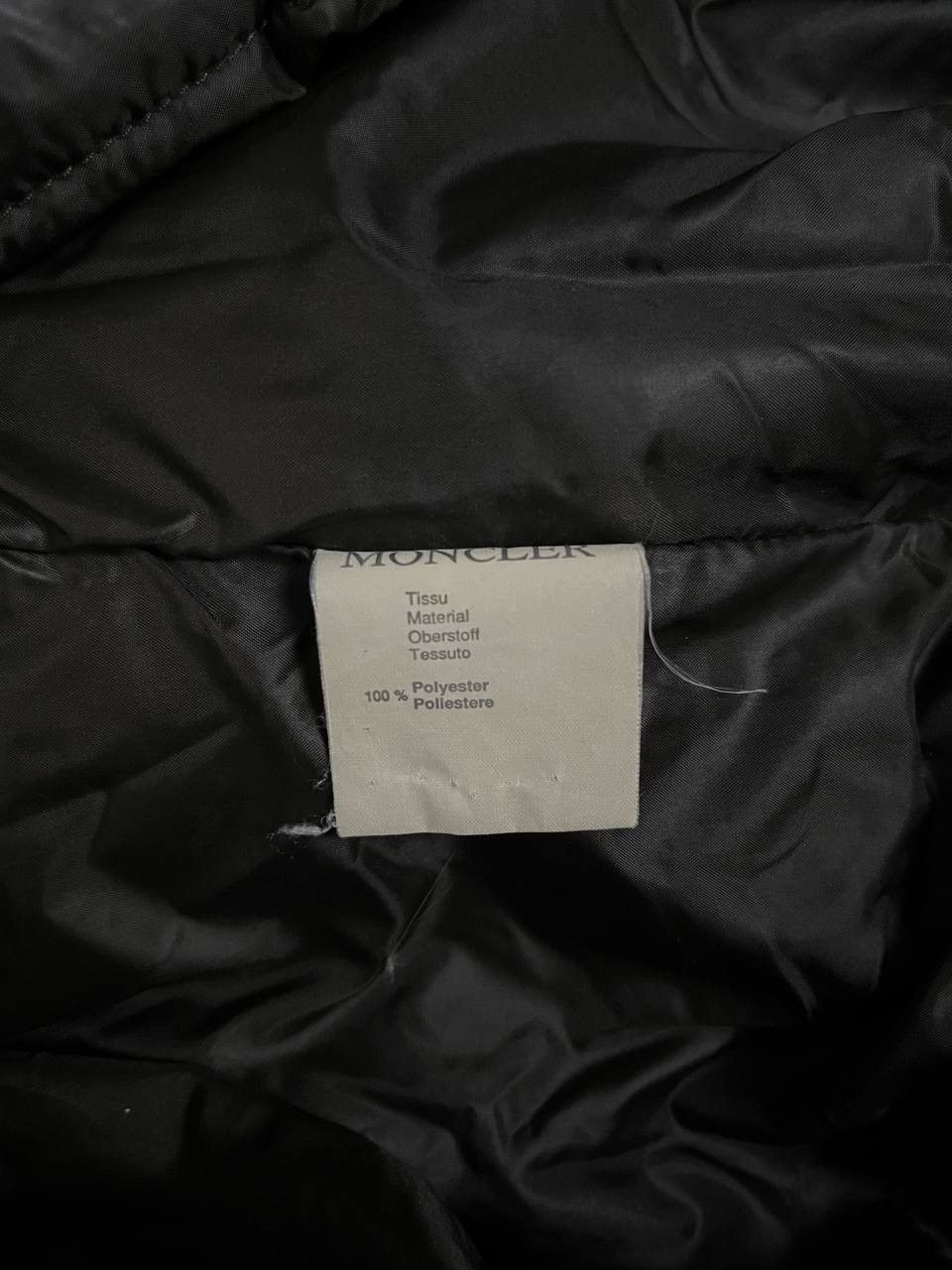 Moncler Moncler Down Jacket Grenoble Black Vintage Size US S / EU 44-46 / 1 - 10 Thumbnail