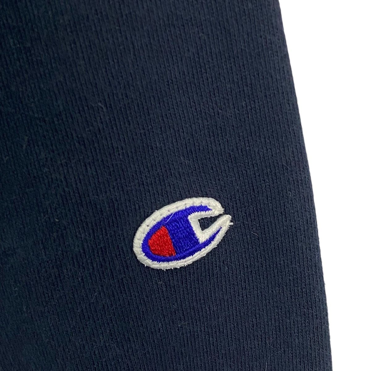 Other Vintage Champion Sweatshirt Crewneck NavyBlue Big Logo SizeL Size US L / EU 52-54 / 3 - 4 Thumbnail
