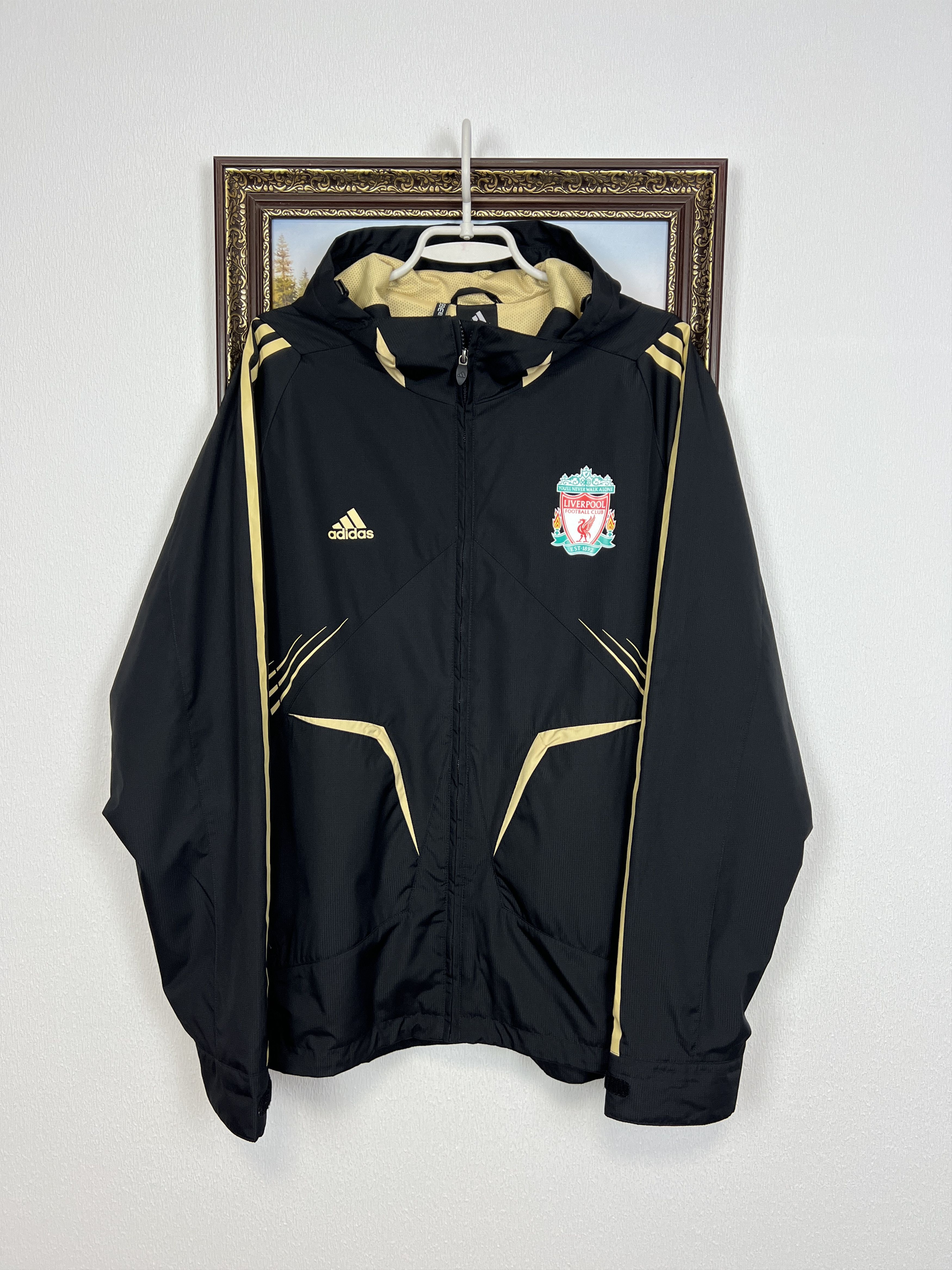 Adidas Vintage Adidas Liverpool Football Jacket Soccer Hooded Size US L / EU 52-54 / 3 - 1 Thumbnail
