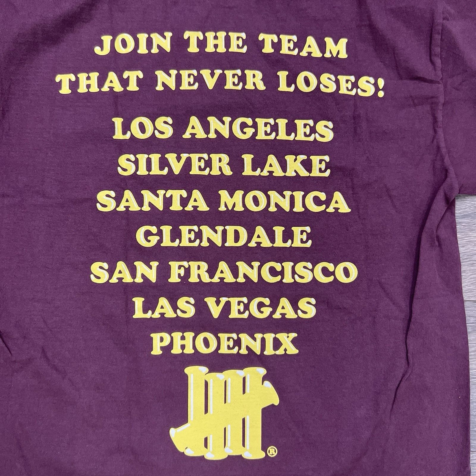 Undefeated Undefeated T Shirt Tee Size Medium Mens Sporting Goods Size US M / EU 48-50 / 2 - 9 Thumbnail