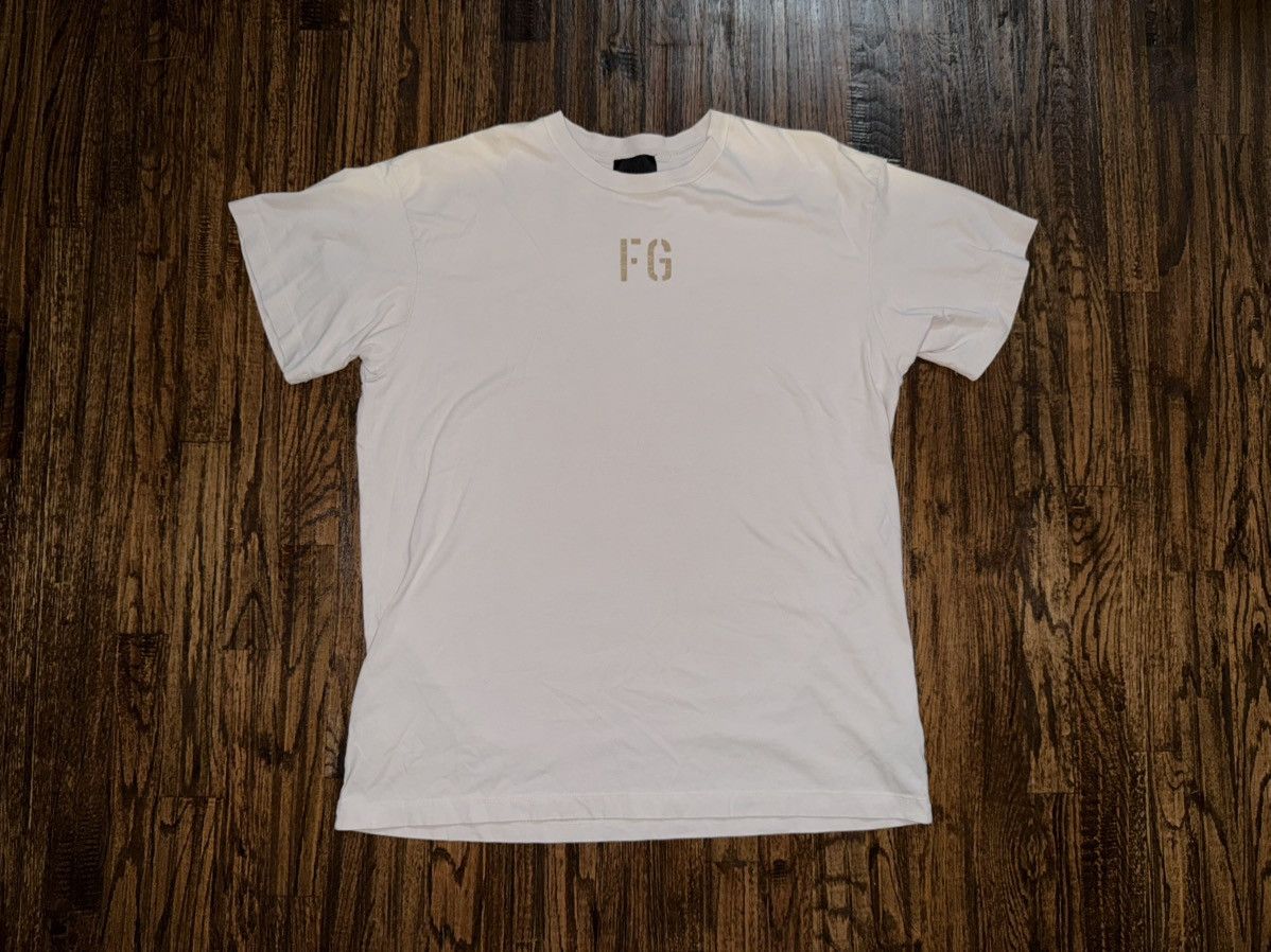 Fear of God Fear Of God 7th Collection FG Logo Vintage T-shirt Size XL Size US XL / EU 56 / 4 - 1 Thumbnail