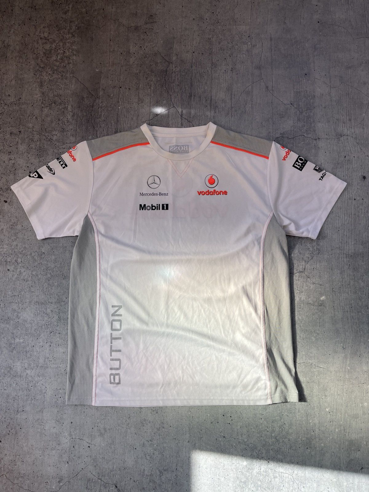 Hugo Boss × Malcolm McLaren × Mercedes-Benz Vintage Hugo Boss Mclaren Mercedes Benz T-shirt racing retro Size US XXL / EU 58 / 5 - 1 Thumbnail