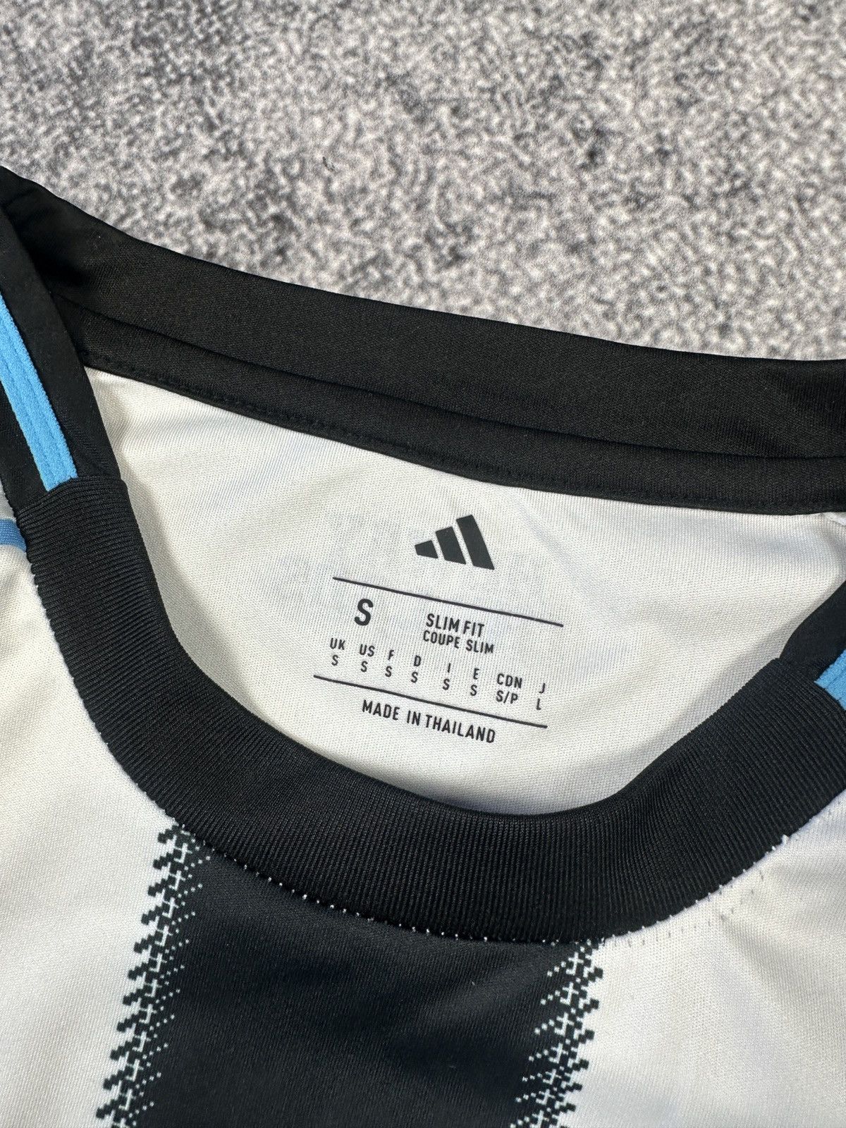 Adidas Adidas New Castle 25/26 soccer jersey Blokecore Style S Size US S / EU 44-46 / 1 - 3 Thumbnail