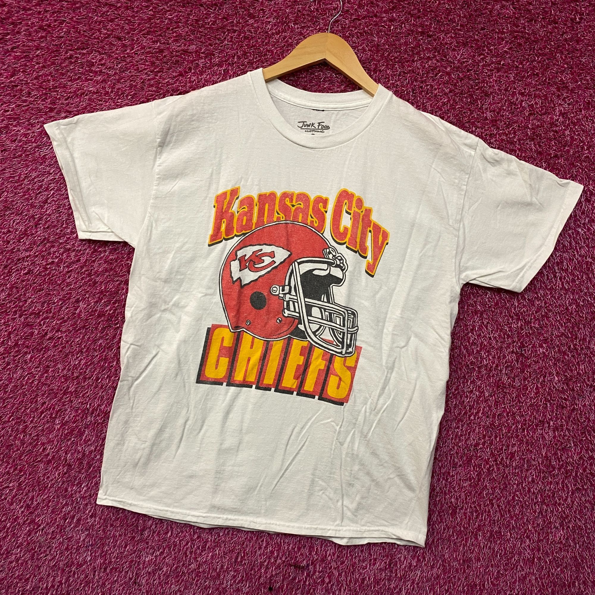 Junk Food NFL Kansas City Chief Vintage Style Helmet Logo Football T-S Size US M / EU 48-50 / 2 - 3 Thumbnail