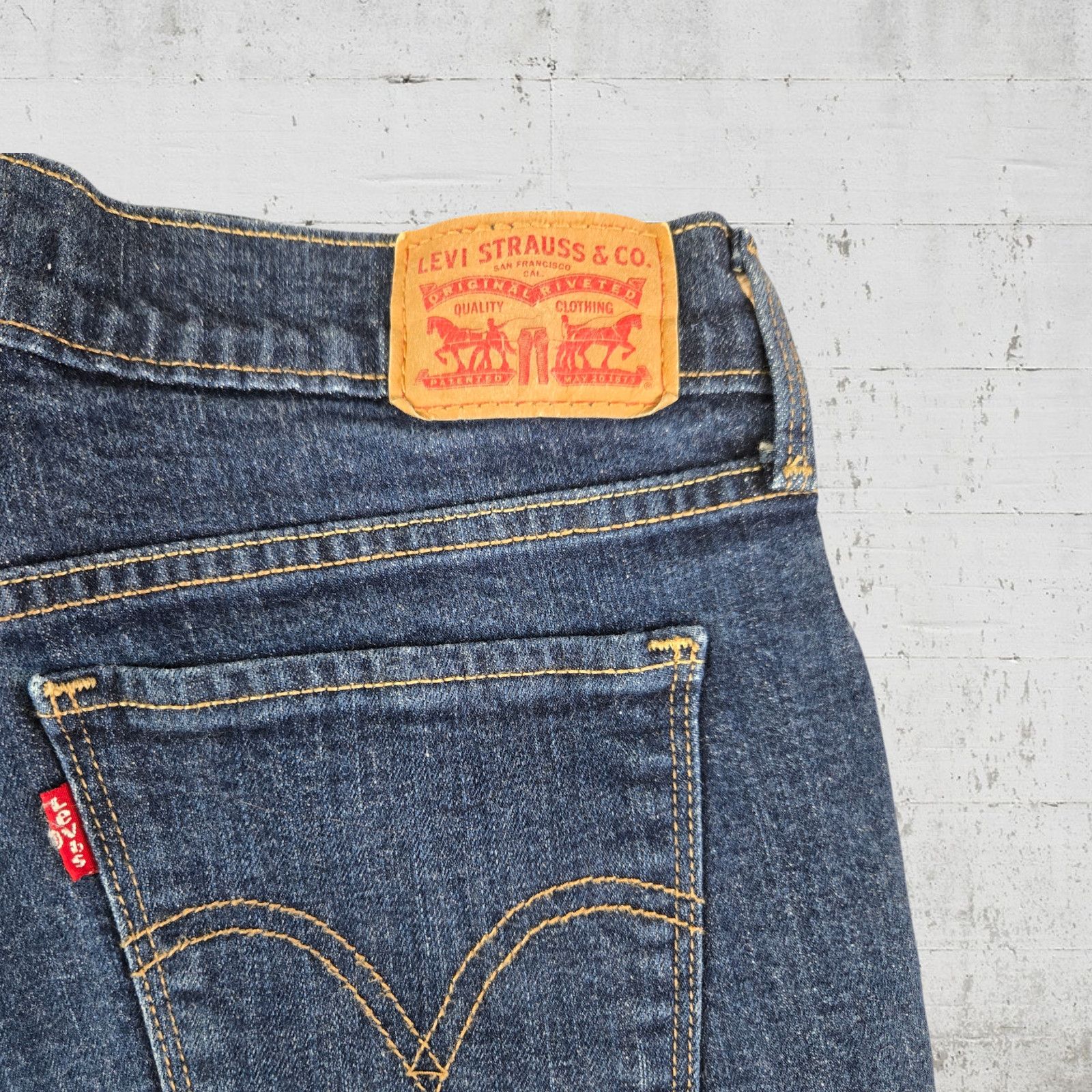 Levi's Levis 515 Dark Wash Bootcut Jeans Size 8 Size 30" / US 8 / IT 44 - 7 Thumbnail