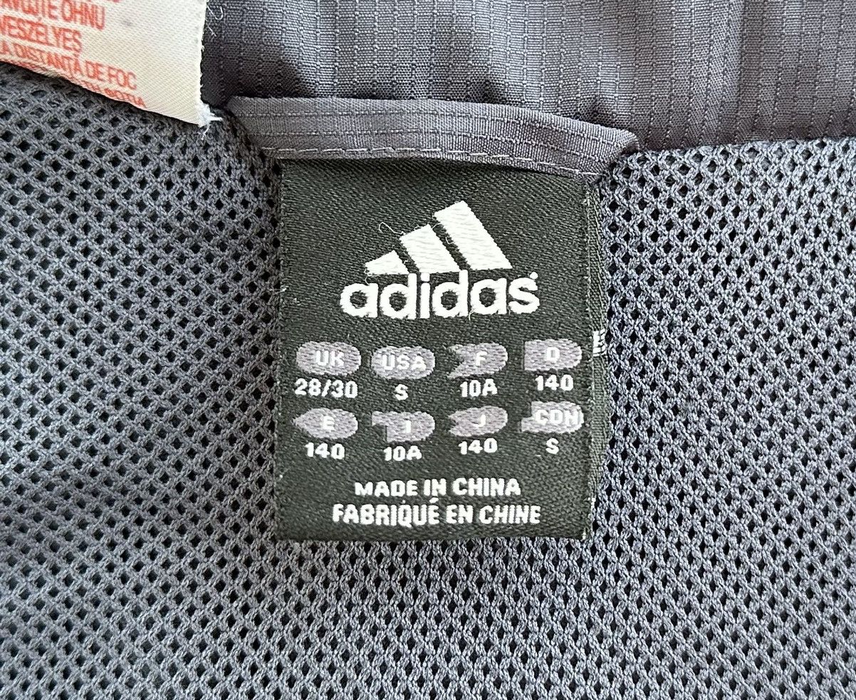 Adidas × Vintage Liverpool England Adidas 2006 Proof Football Jacket Boys S Size US XXS / EU 40 - 5 Thumbnail