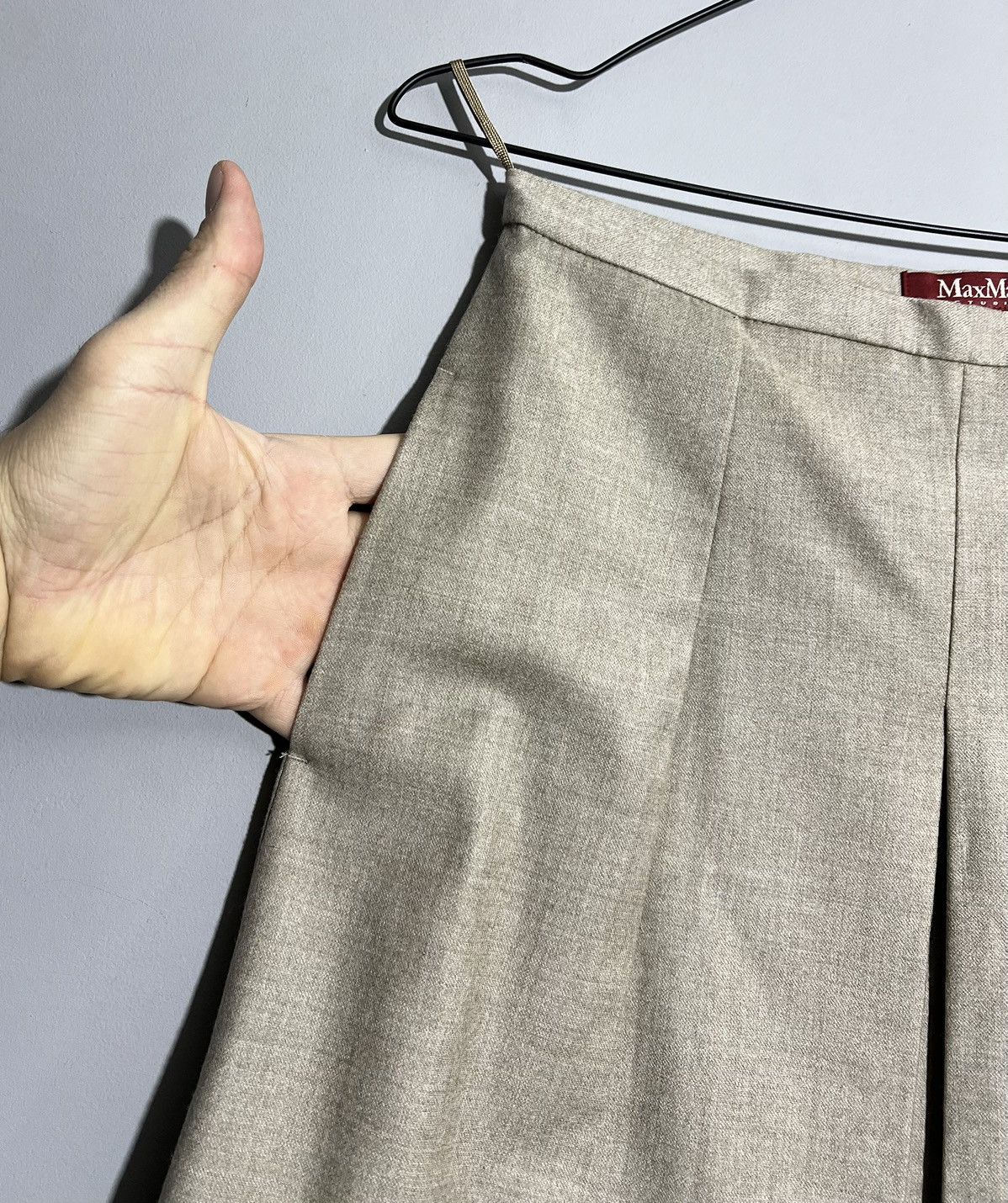 Max Mara × Vintage Max Mara Studio Sand Skirt Size 26" / US 2 / IT 38 - 6 Thumbnail