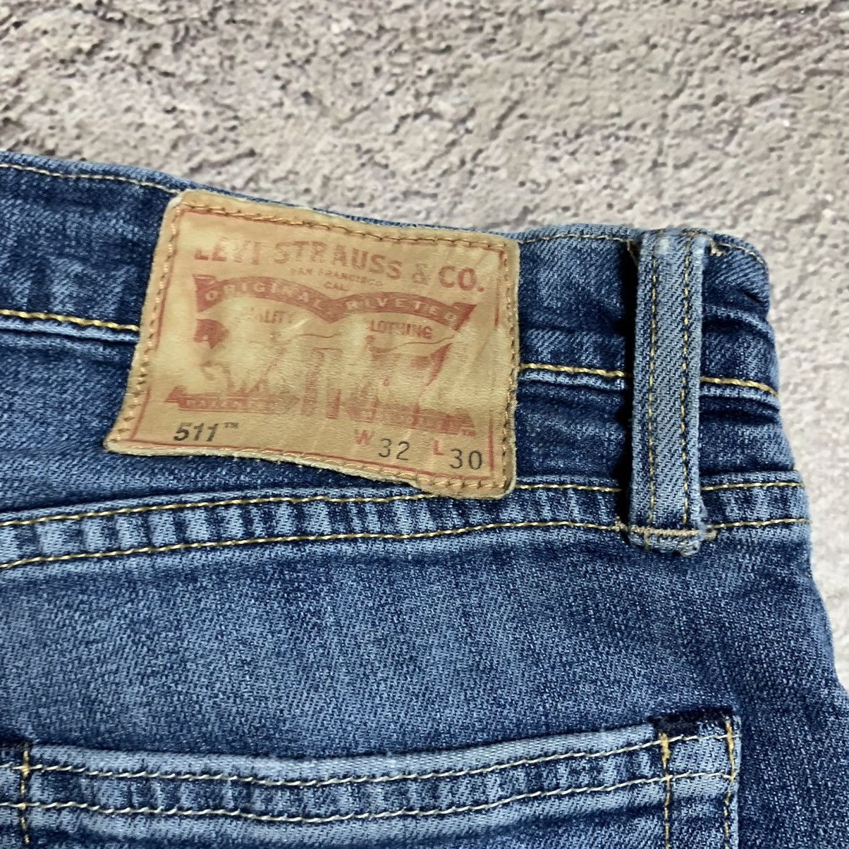 Vintage Vintage 90s Levis Distressed Baggy Wide Leg Jeans Grunge 32 Size US 32 / EU 48 - 7 Thumbnail
