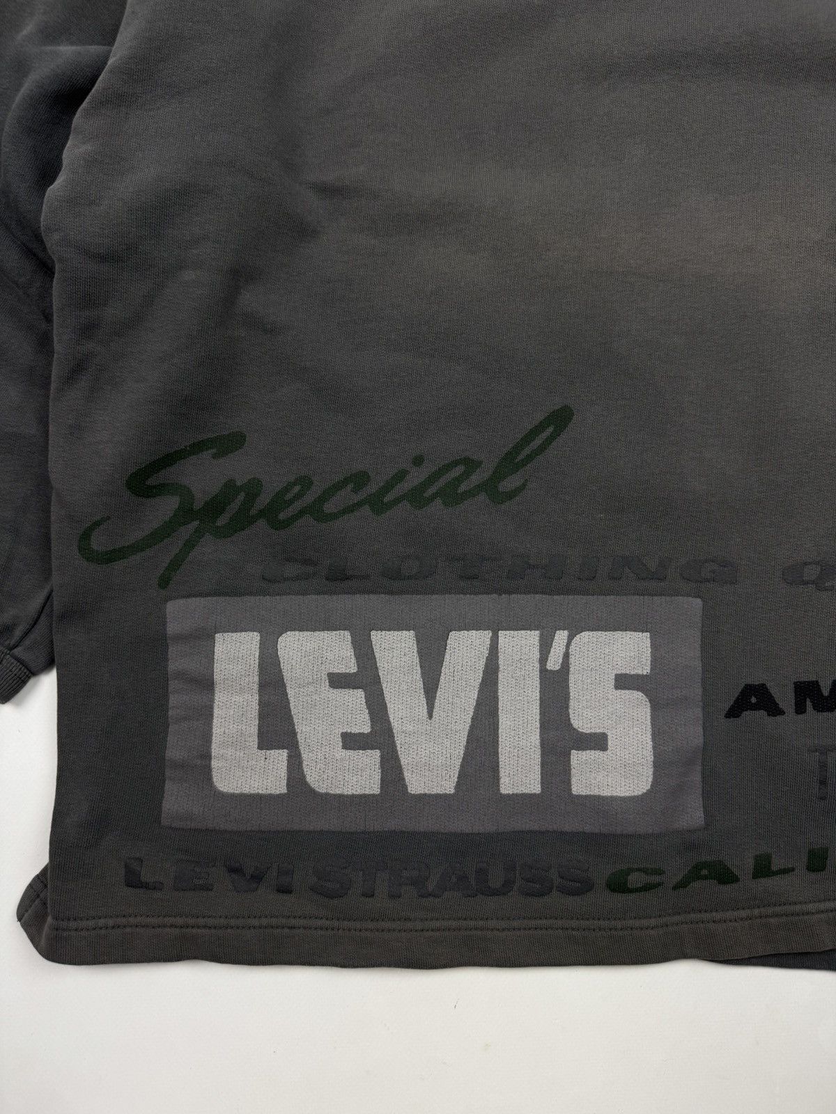 Levi's × Vintage 1990’s Faded Vintage Levi’s Oversized Sweatshirt Size US L / EU 52-54 / 3 - 3 Thumbnail