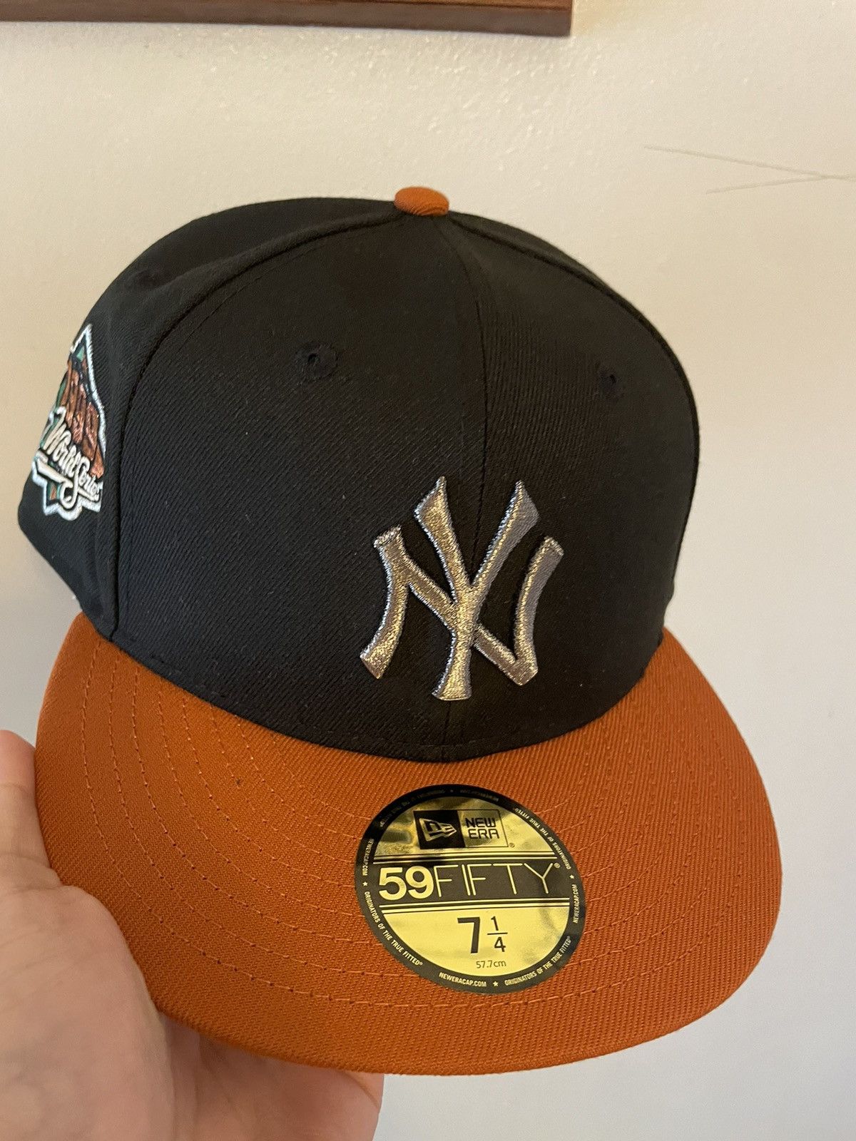 Hat Club Hat club noho exclusive New York yankees 1999 World 7 1/4 Size ONE SIZE - 1 Thumbnail