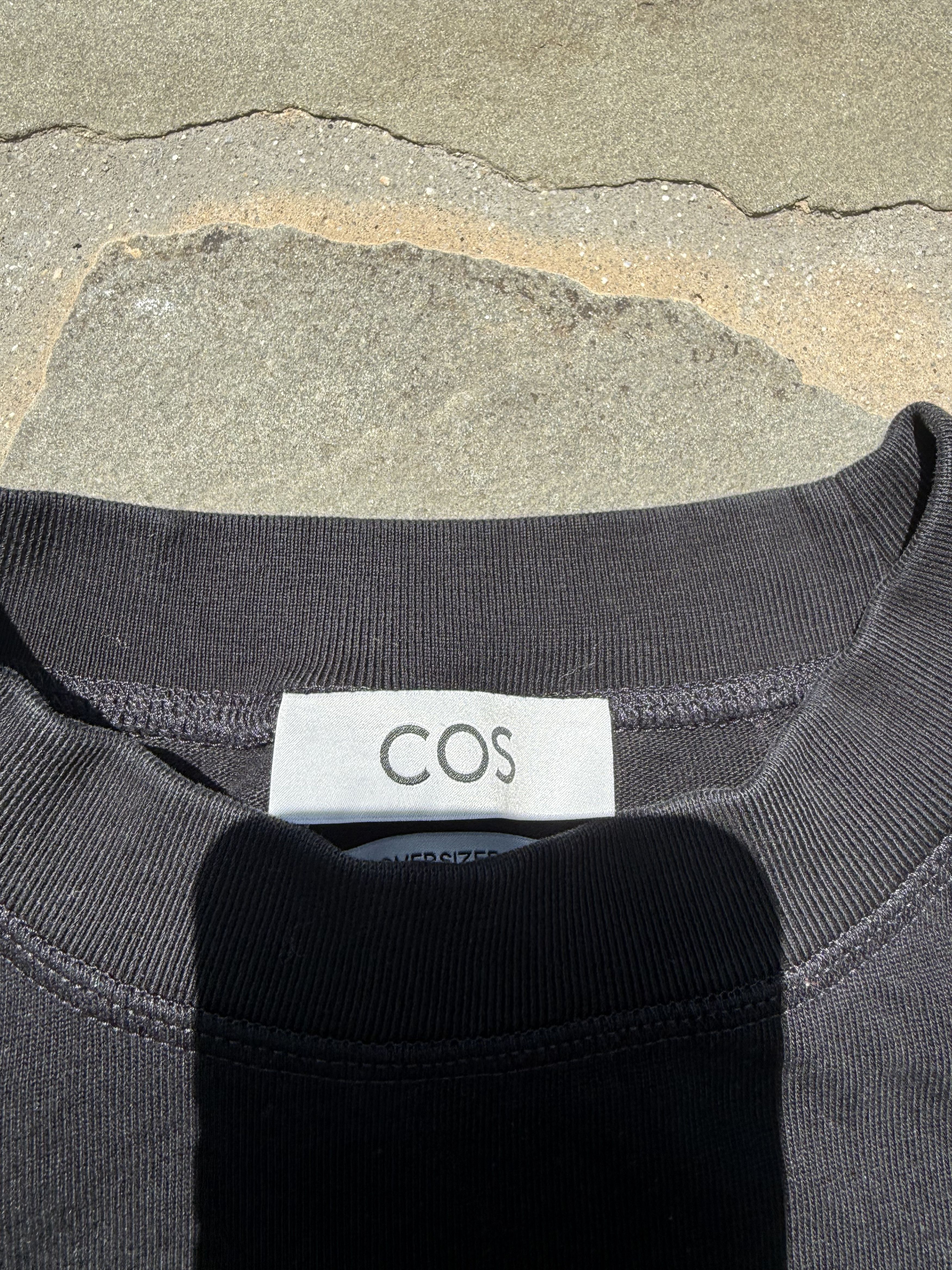 Cos Cos Oversized Tee Size US M / EU 48-50 / 2 - 4 Thumbnail