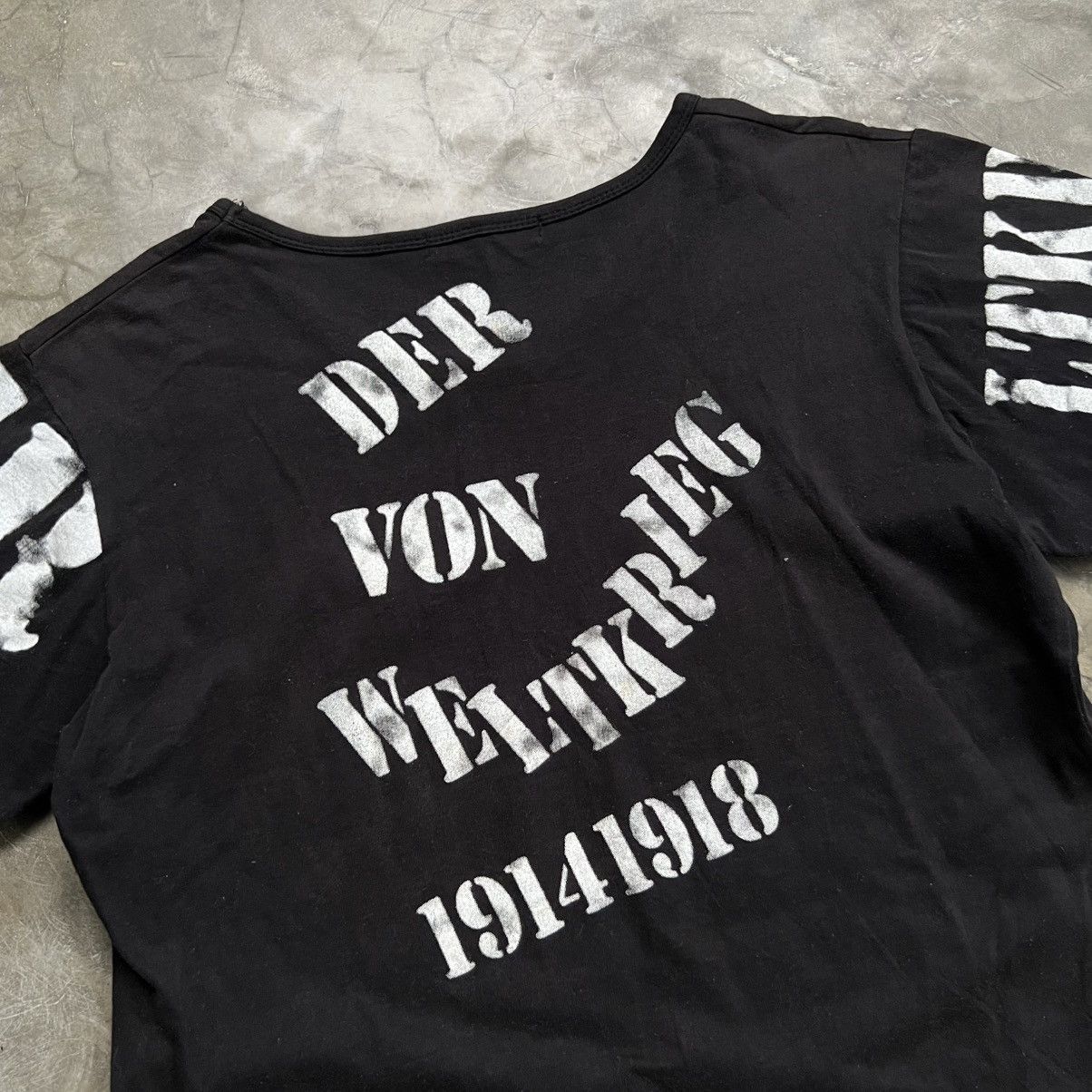 In The Attic 2000’s In The Attic Vkei Style Der We Ltkrieg T- Shir Size US L / EU 52-54 / 3 - 4 Thumbnail