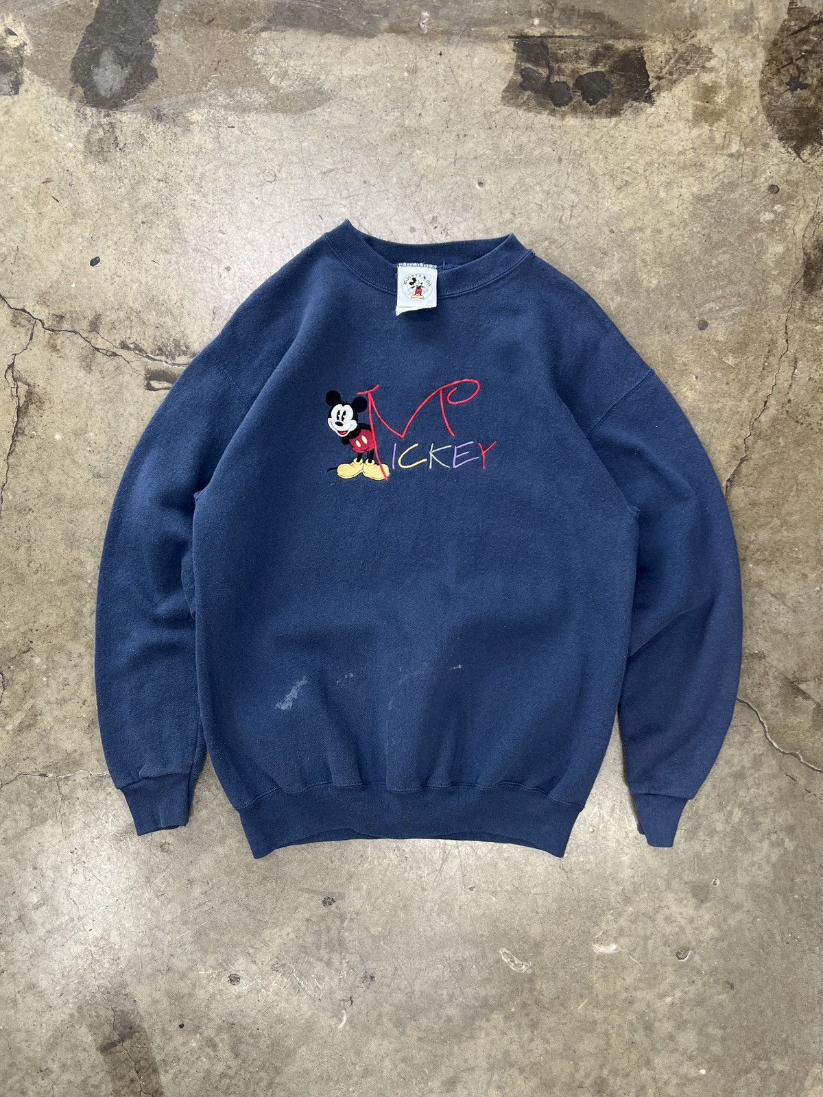 Disney Vintage Mickey Mouse Embroidered Crewneck Medium Size US M / EU 48-50 / 2 - 2 Thumbnail