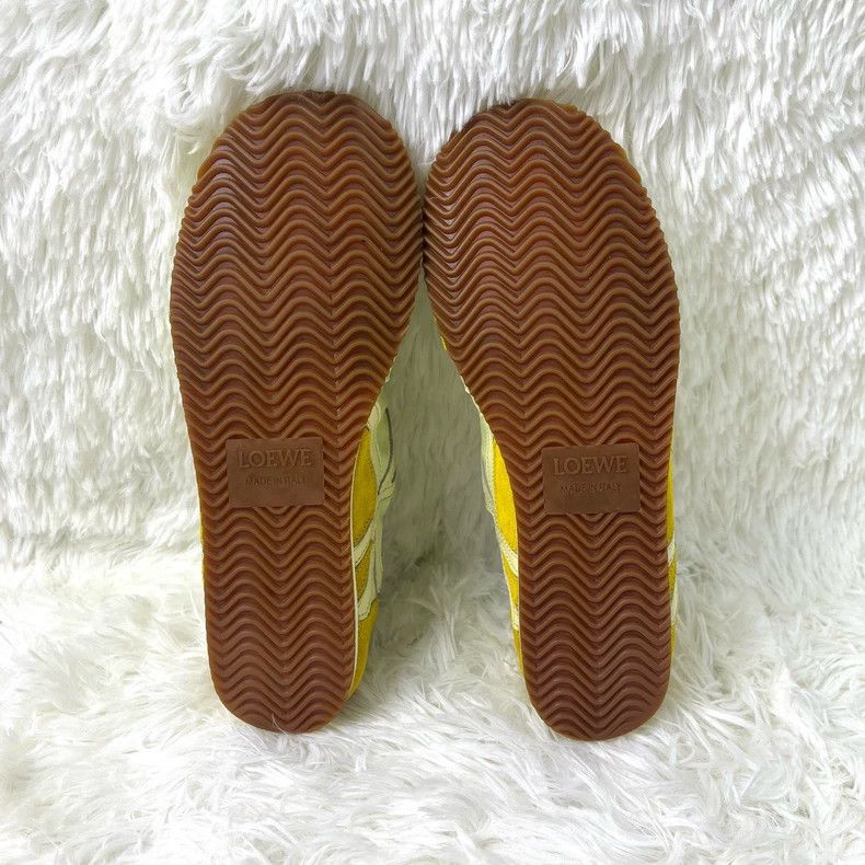 Loewe LOEWE White and yellow Gumpy shoes Size US 5.5 / IT 35.5 - 6 Thumbnail