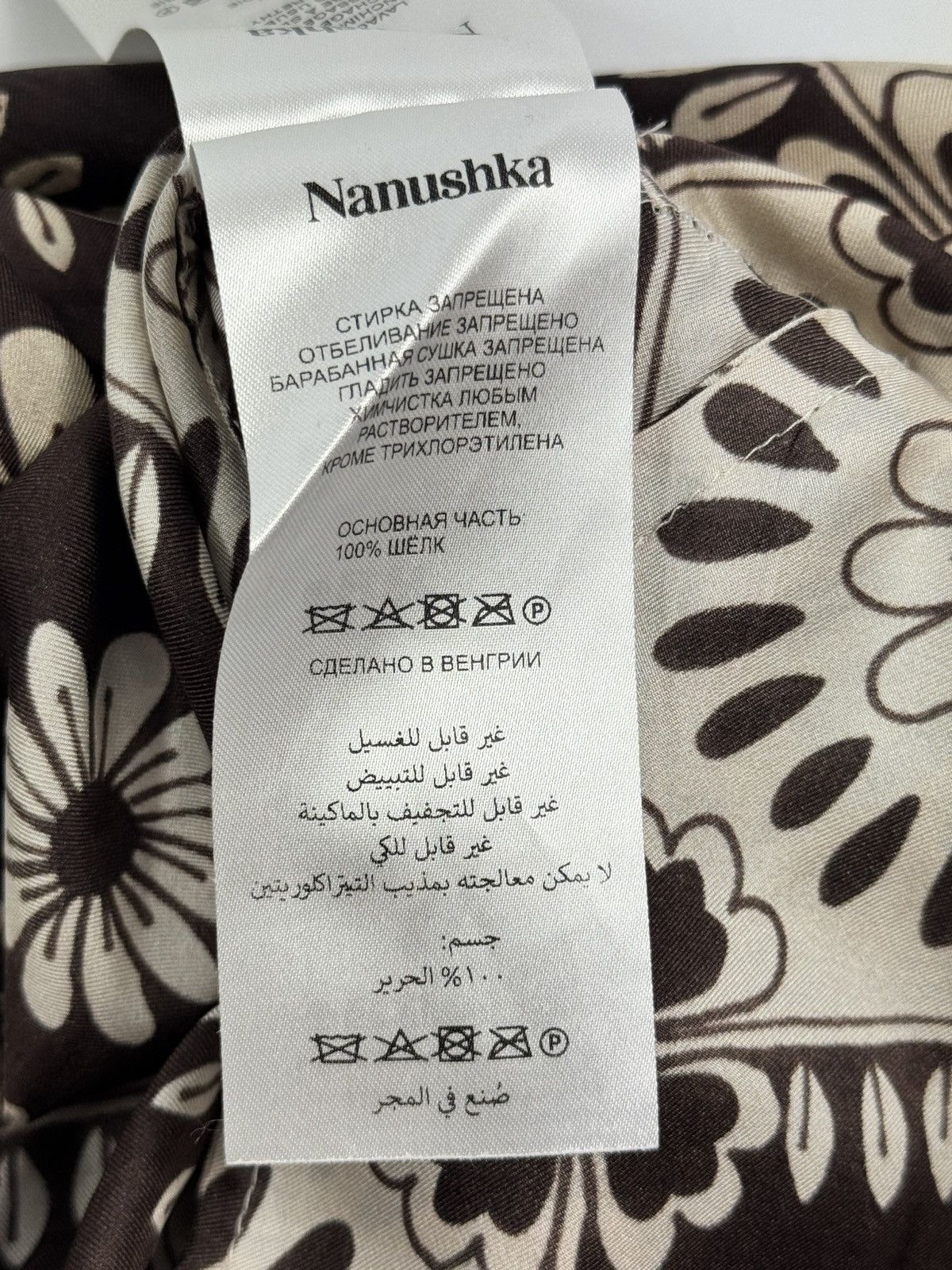 Nanushka SILK SHORTS Size US 34 / EU 50 - 9 Thumbnail
