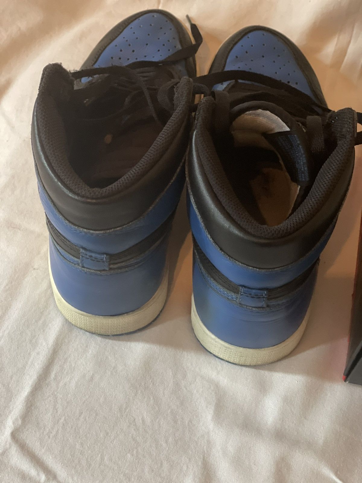 Jordan Brand Air Jordan 1 Retro Size US 9 / EU 42 - 6 Thumbnail