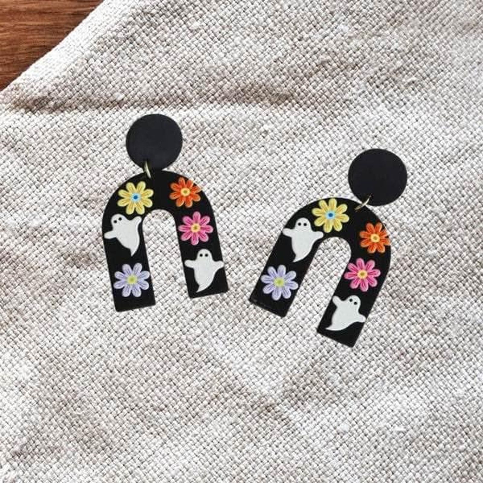 & Other Stories GROOVY GHOULS HALLOWEEN EARRINGS Size ONE SIZE - 5 Thumbnail