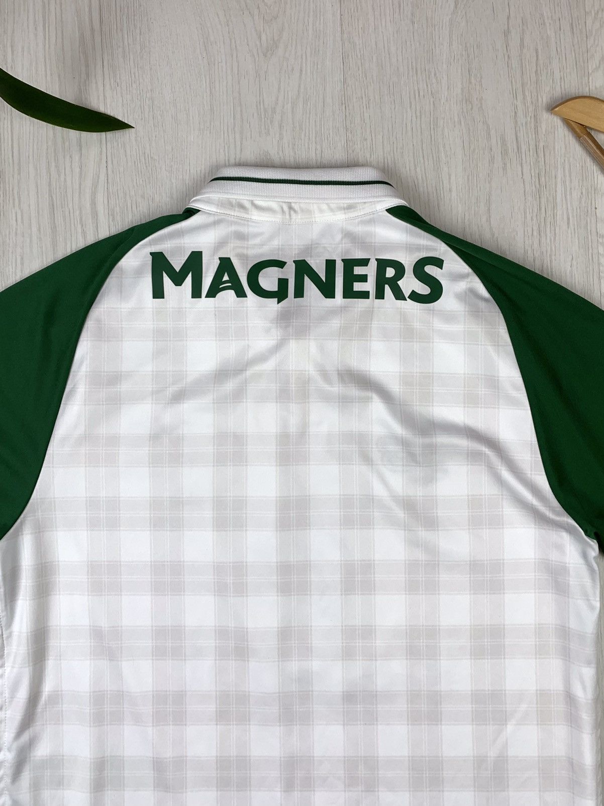 New Balance New Balance Celtic 2018-2019 Away Shirt Soccer Jersey Size S Size US S / EU 44-46 / 1 - 7 Thumbnail