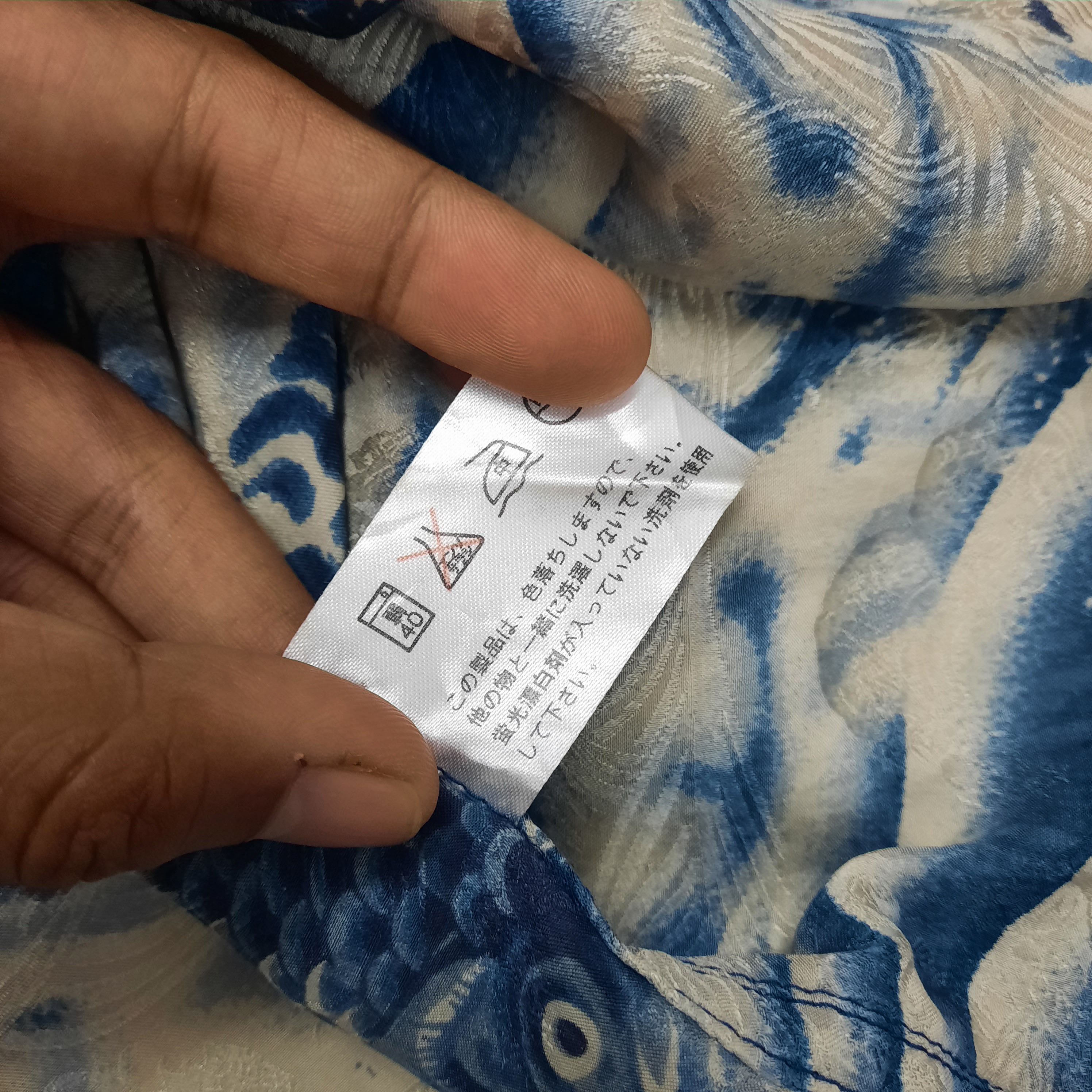 Sun Surf 🔥Japanese classic script carp fish sukajan shirt Size US M / EU 48-50 / 2 - 7 Thumbnail