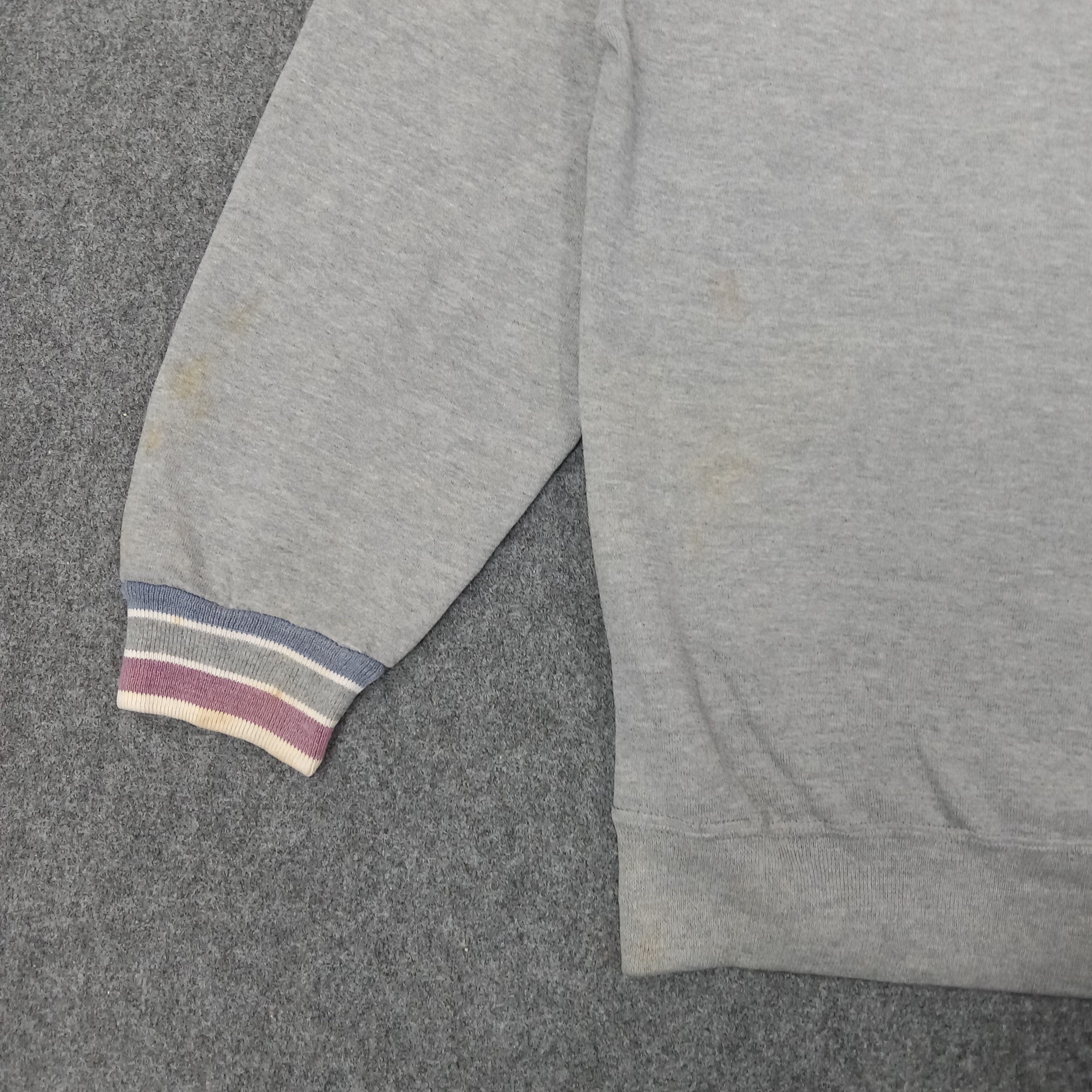 Velva Sheen Indiana American State Promo 90's Sweatshirt C251N12 Size US L / EU 52-54 / 3 - 6 Thumbnail